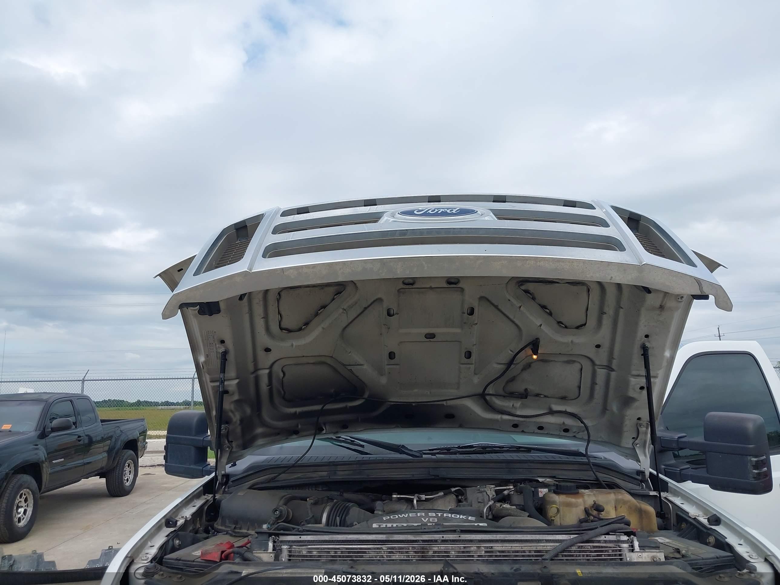 FORD F-250 image 10