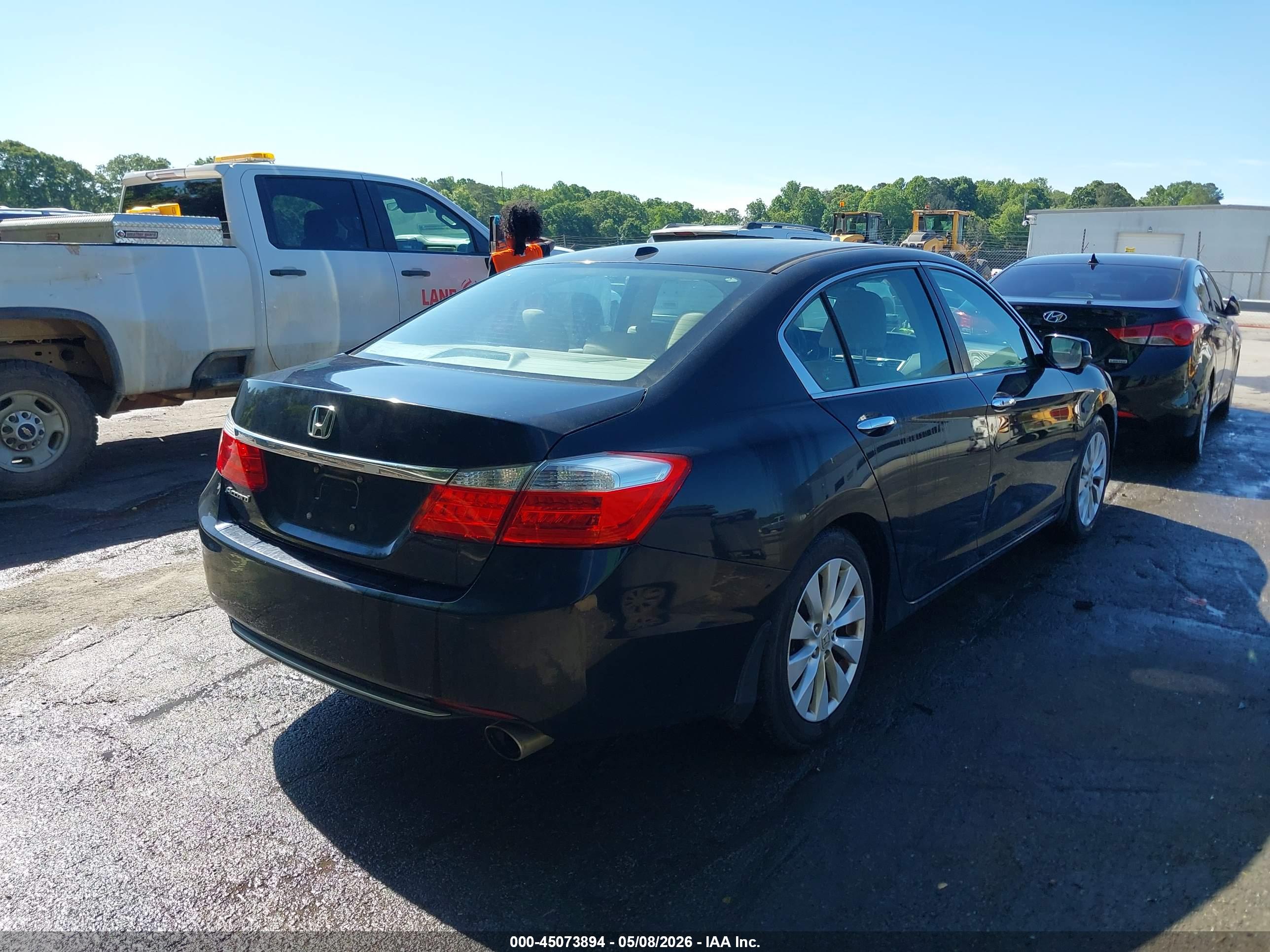 HONDA ACCORD image 4