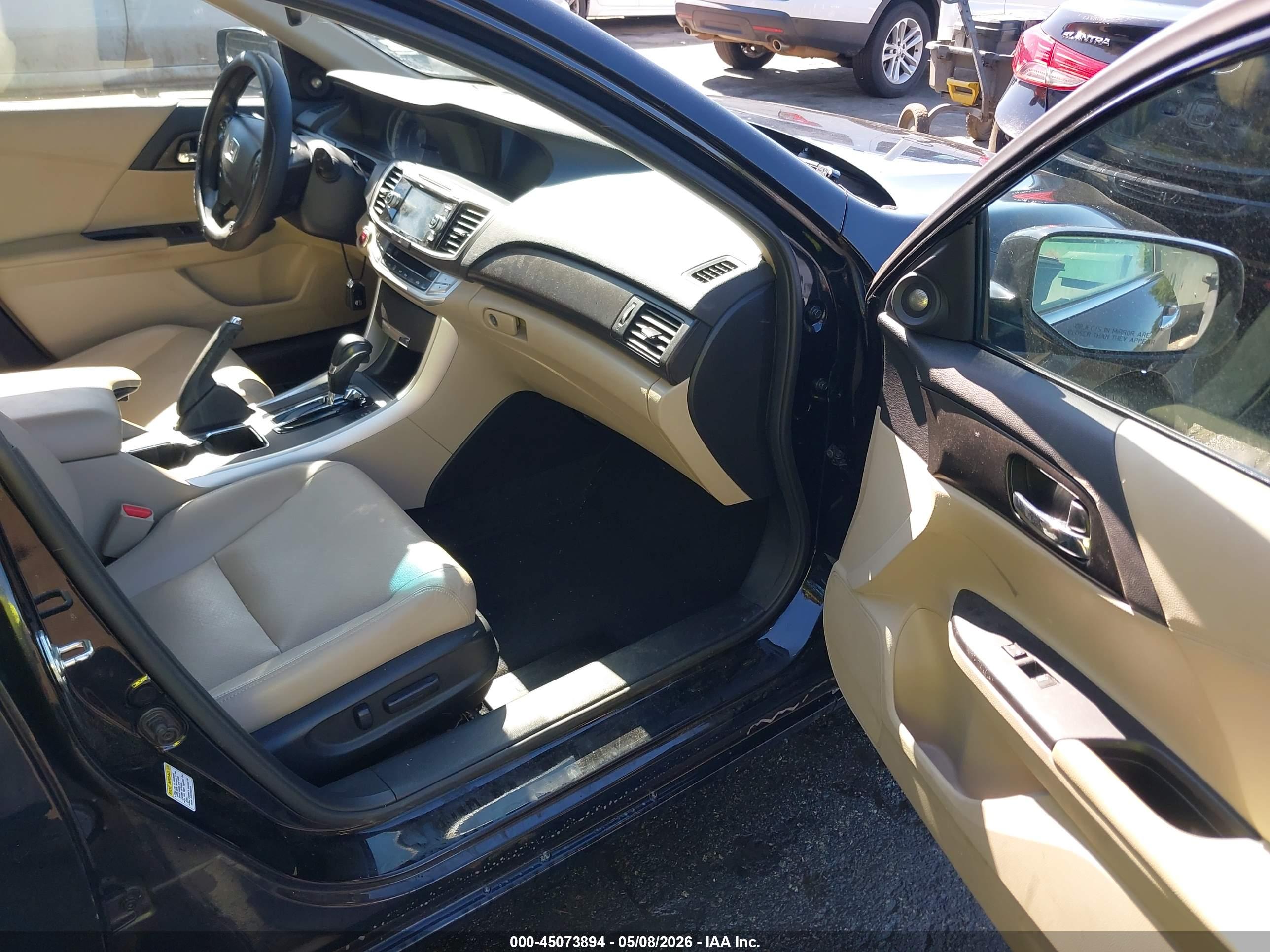 HONDA ACCORD image 5