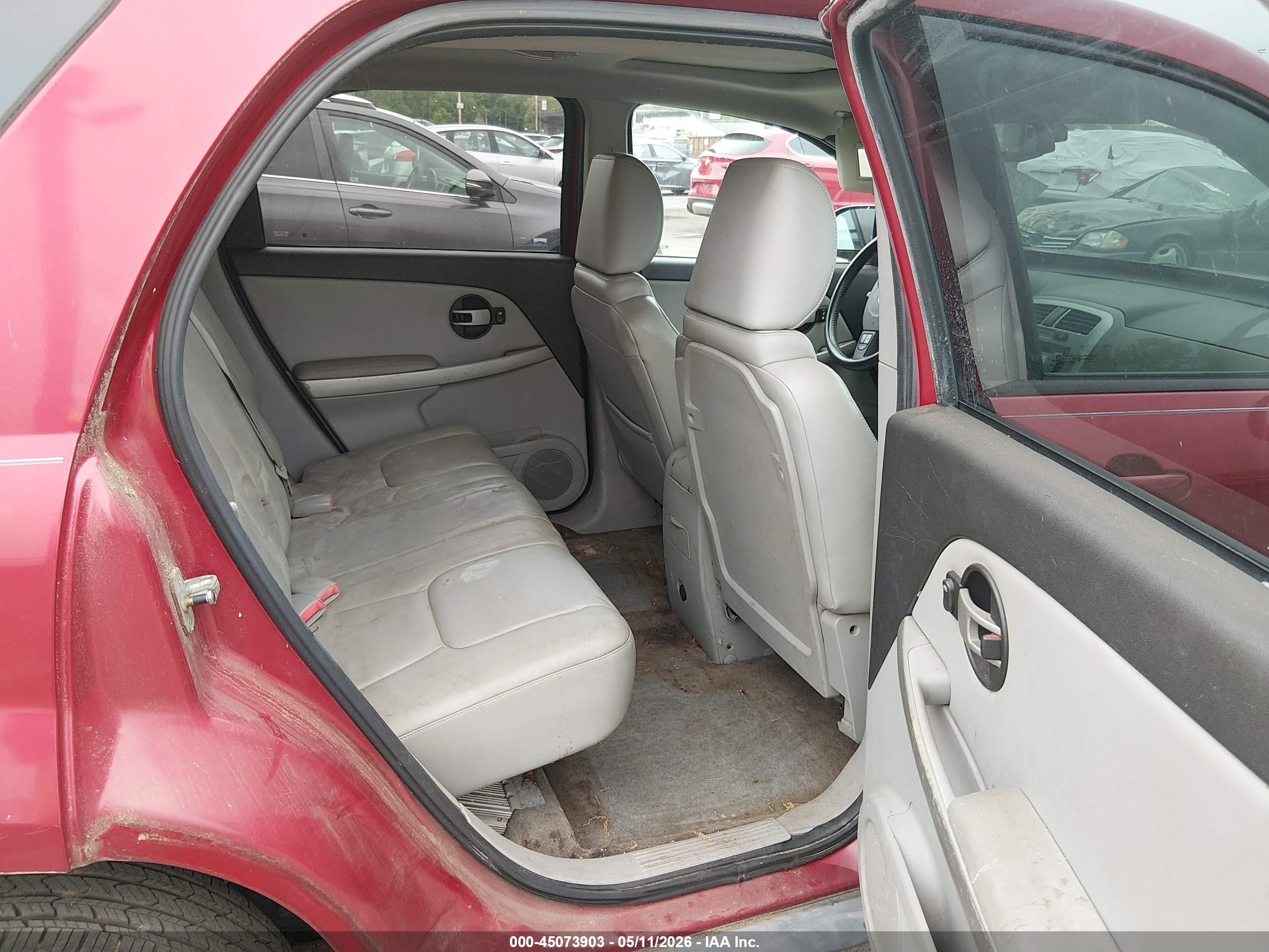 CHEVROLET EQUINOX image 8