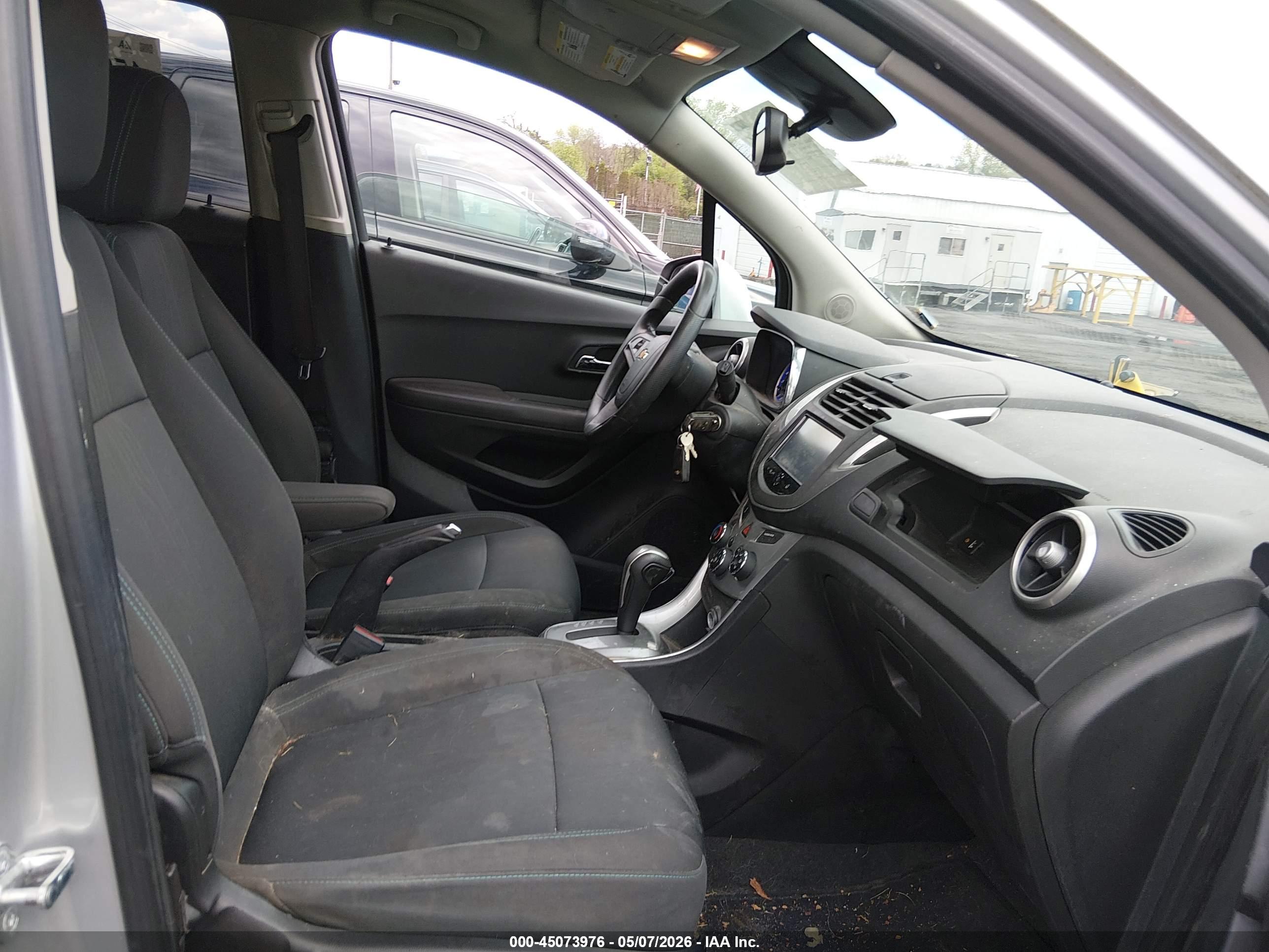 CHEVROLET TRAX image 5