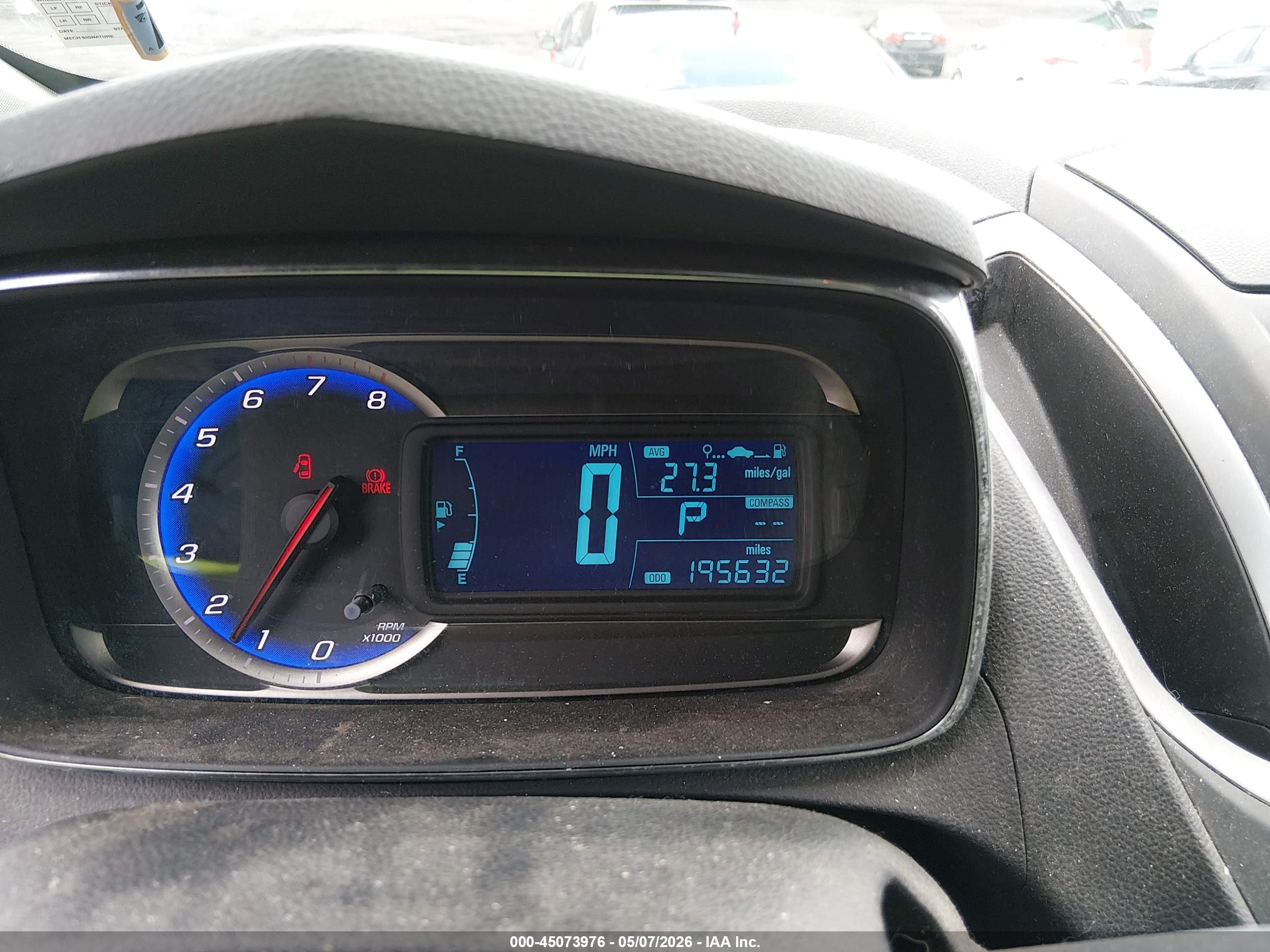 CHEVROLET TRAX image 7