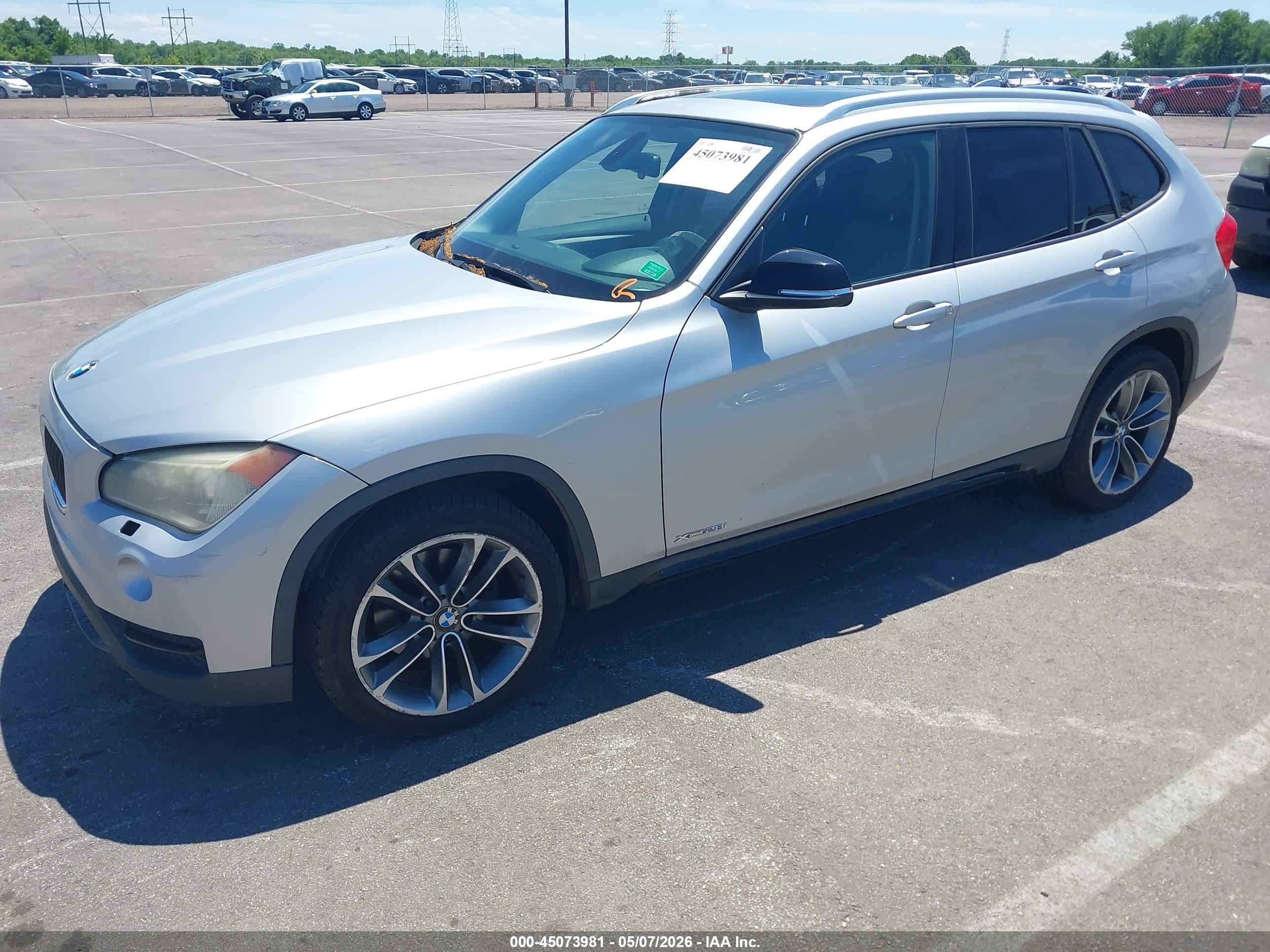 BMW X1 image 2