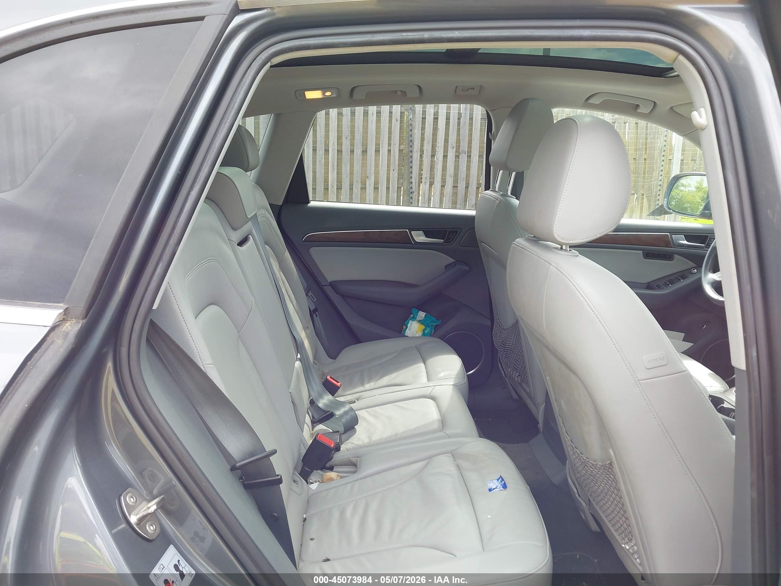 AUDI Q5 image 8