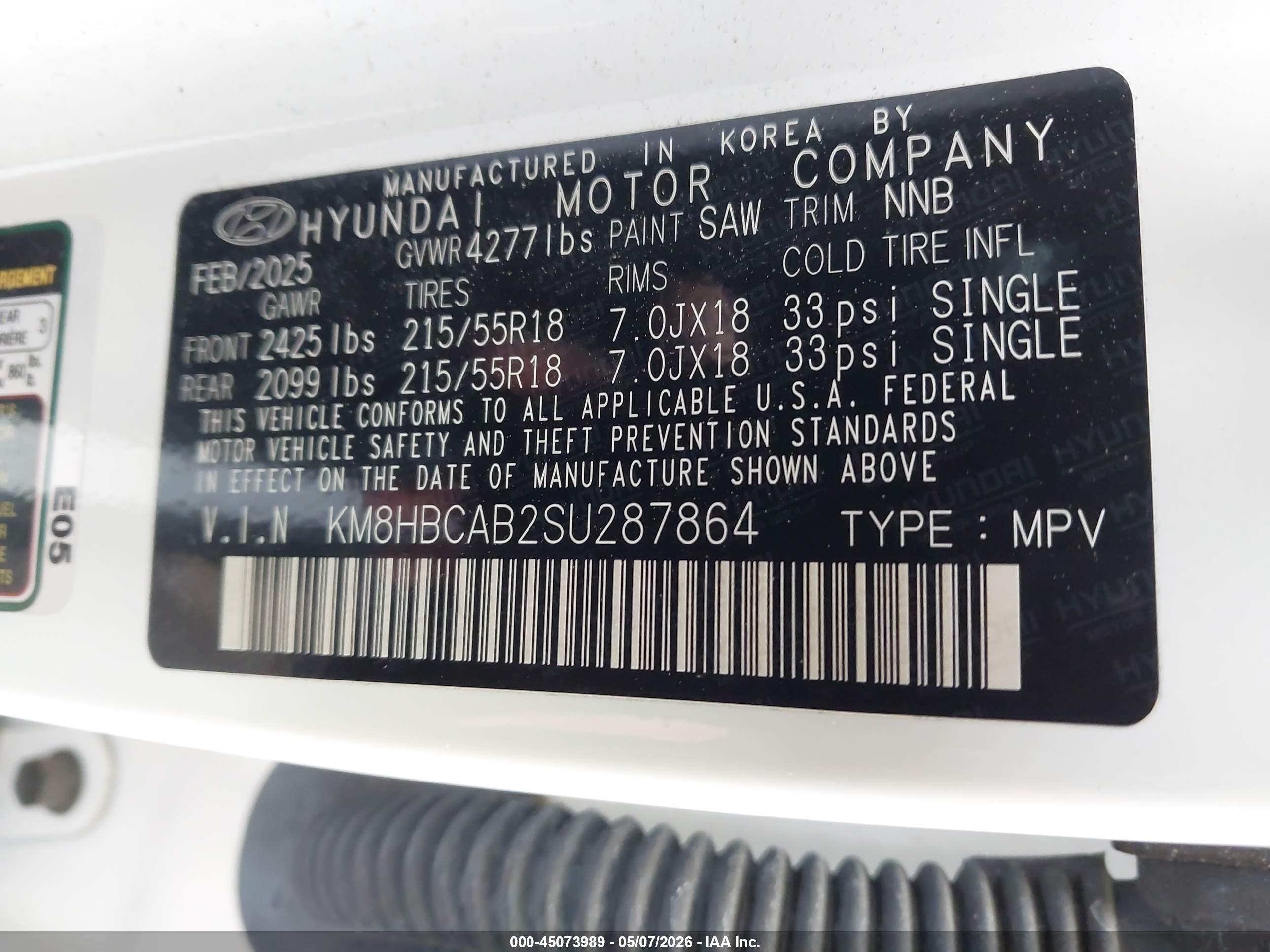 HYUNDAI KONA image 9