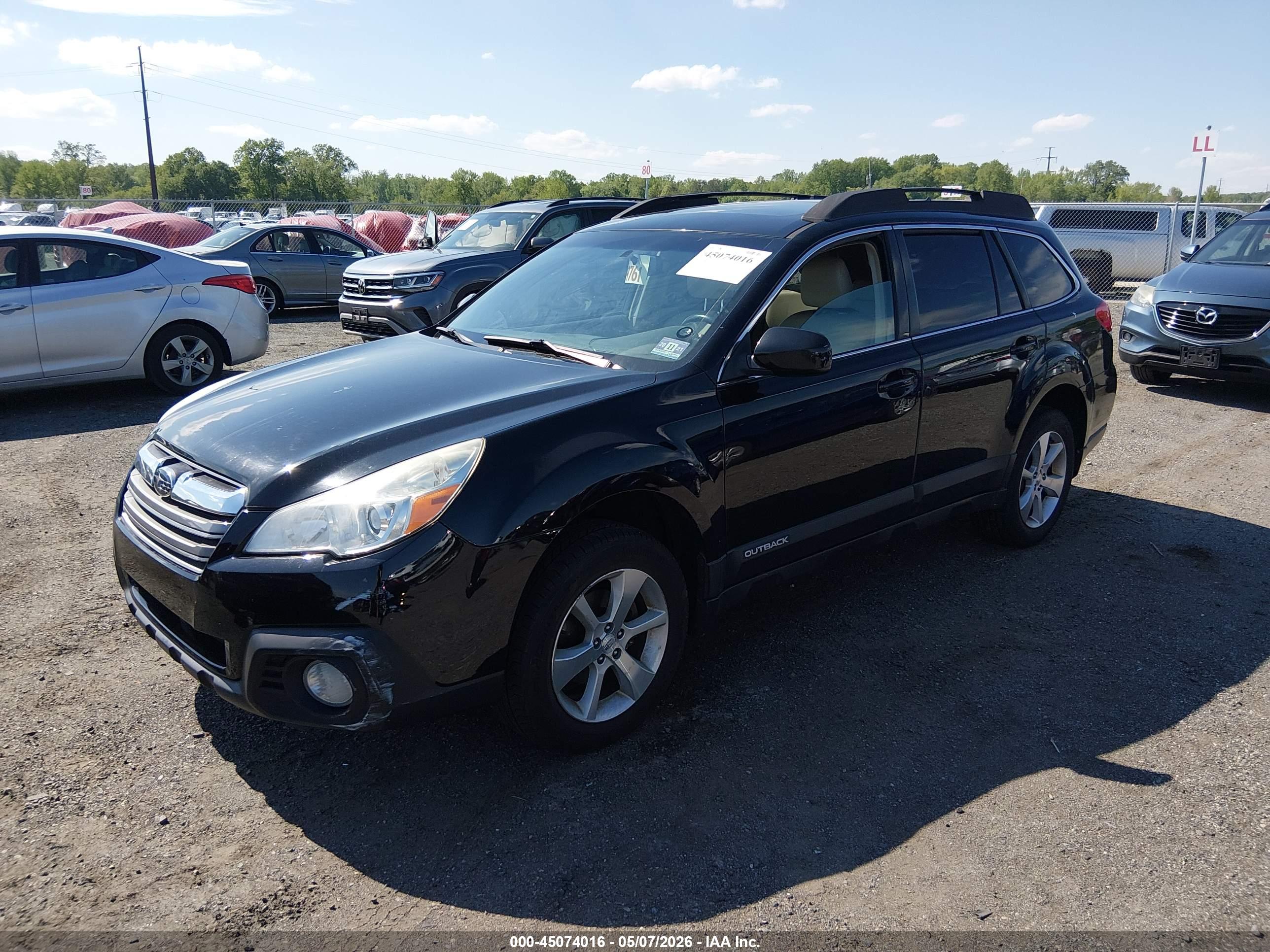 SUBARU OUTBACK image 2