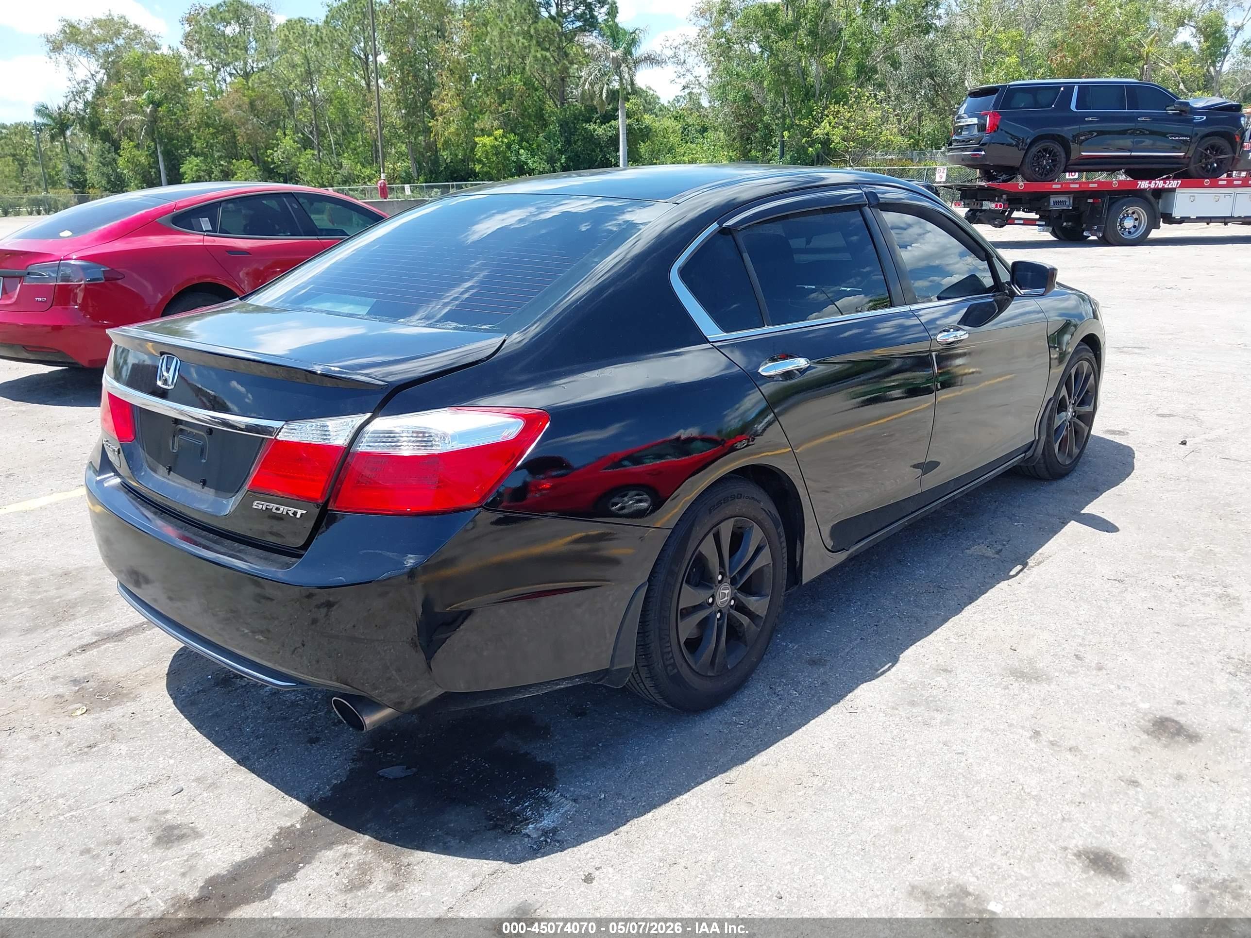 HONDA ACCORD image 4