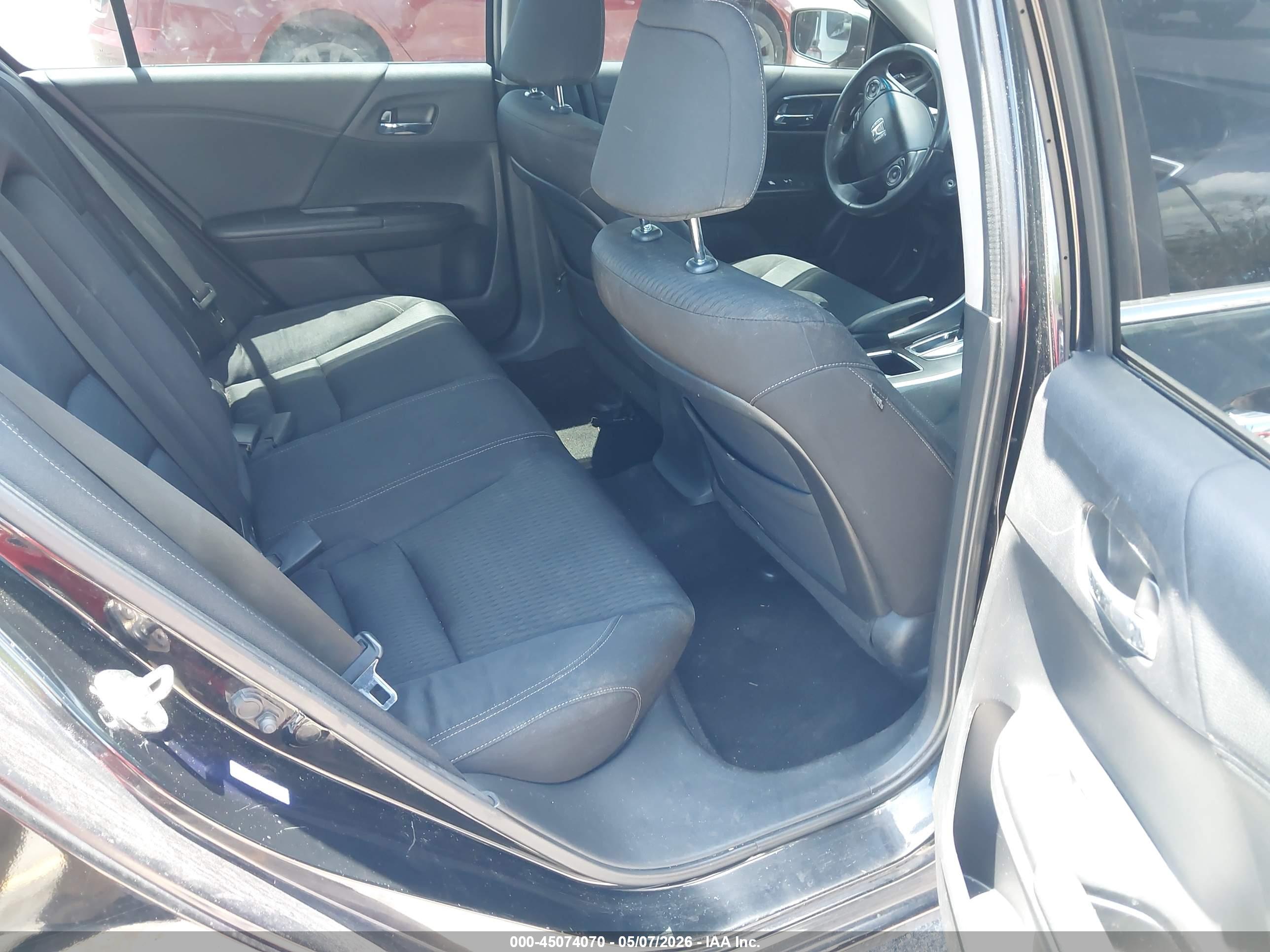 HONDA ACCORD image 8