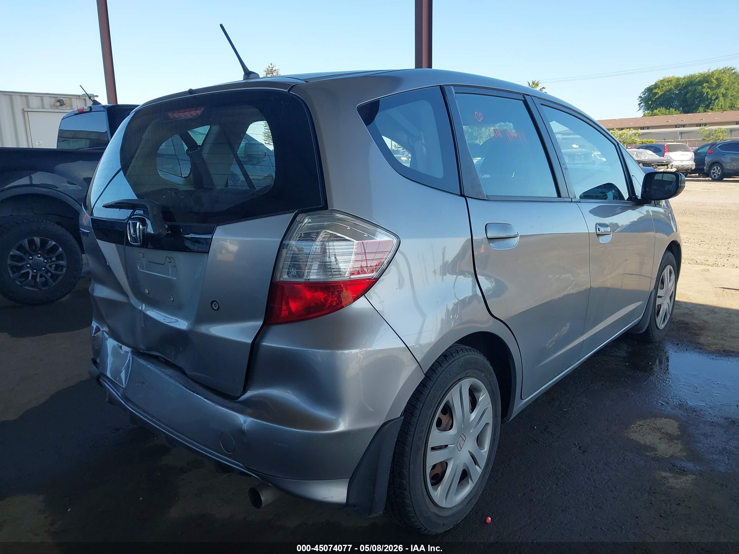 HONDA FIT image 4