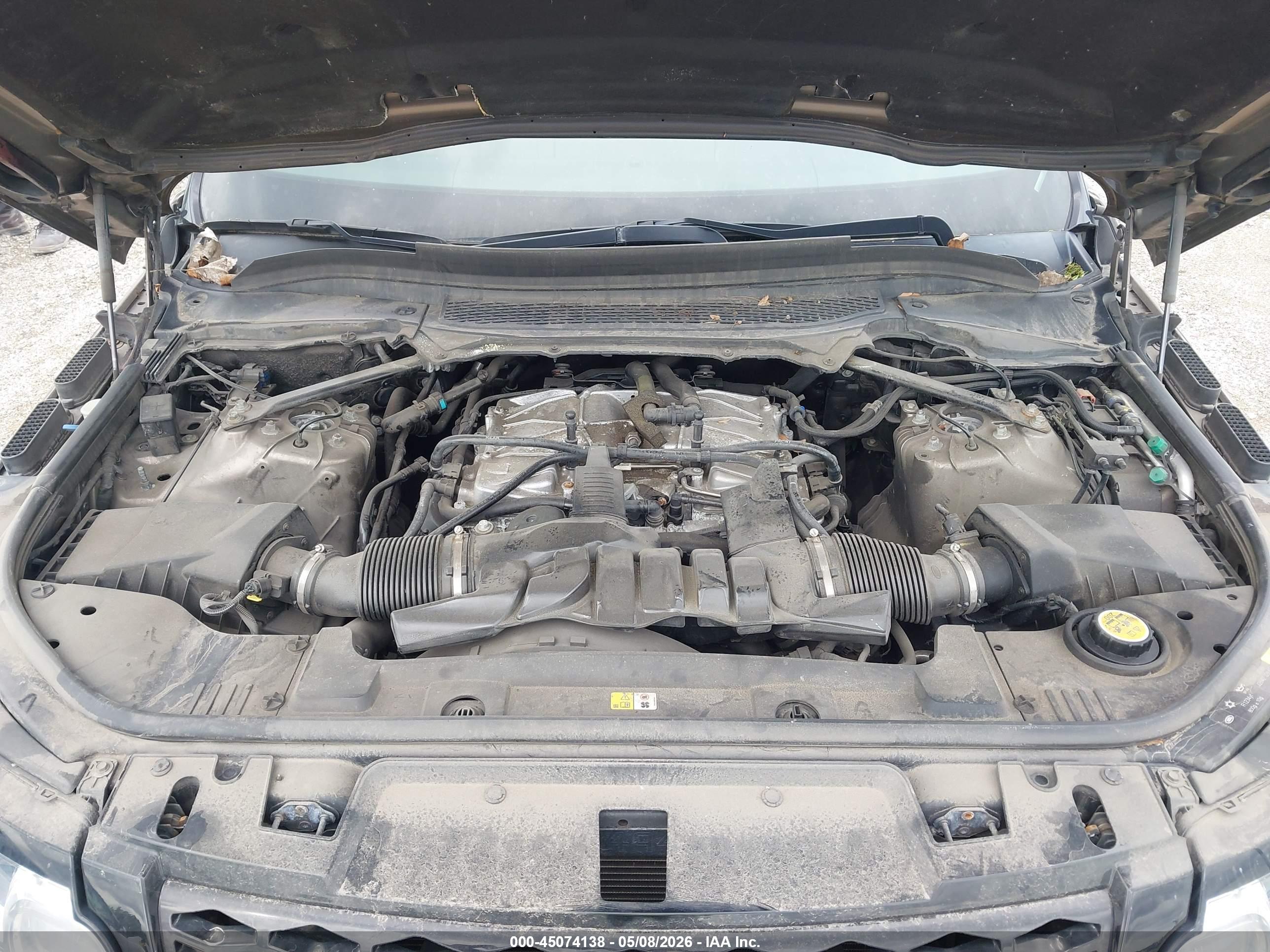 LAND ROVER image 10