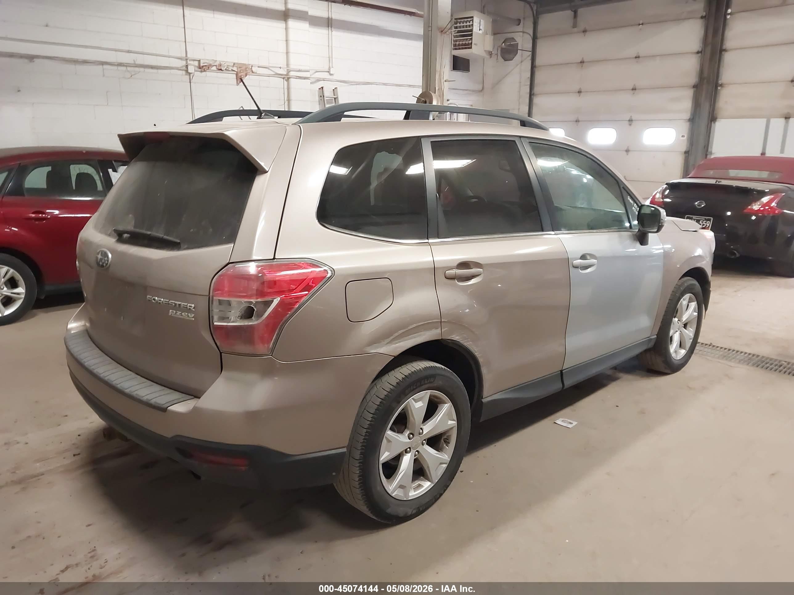 SUBARU FORESTER image 4