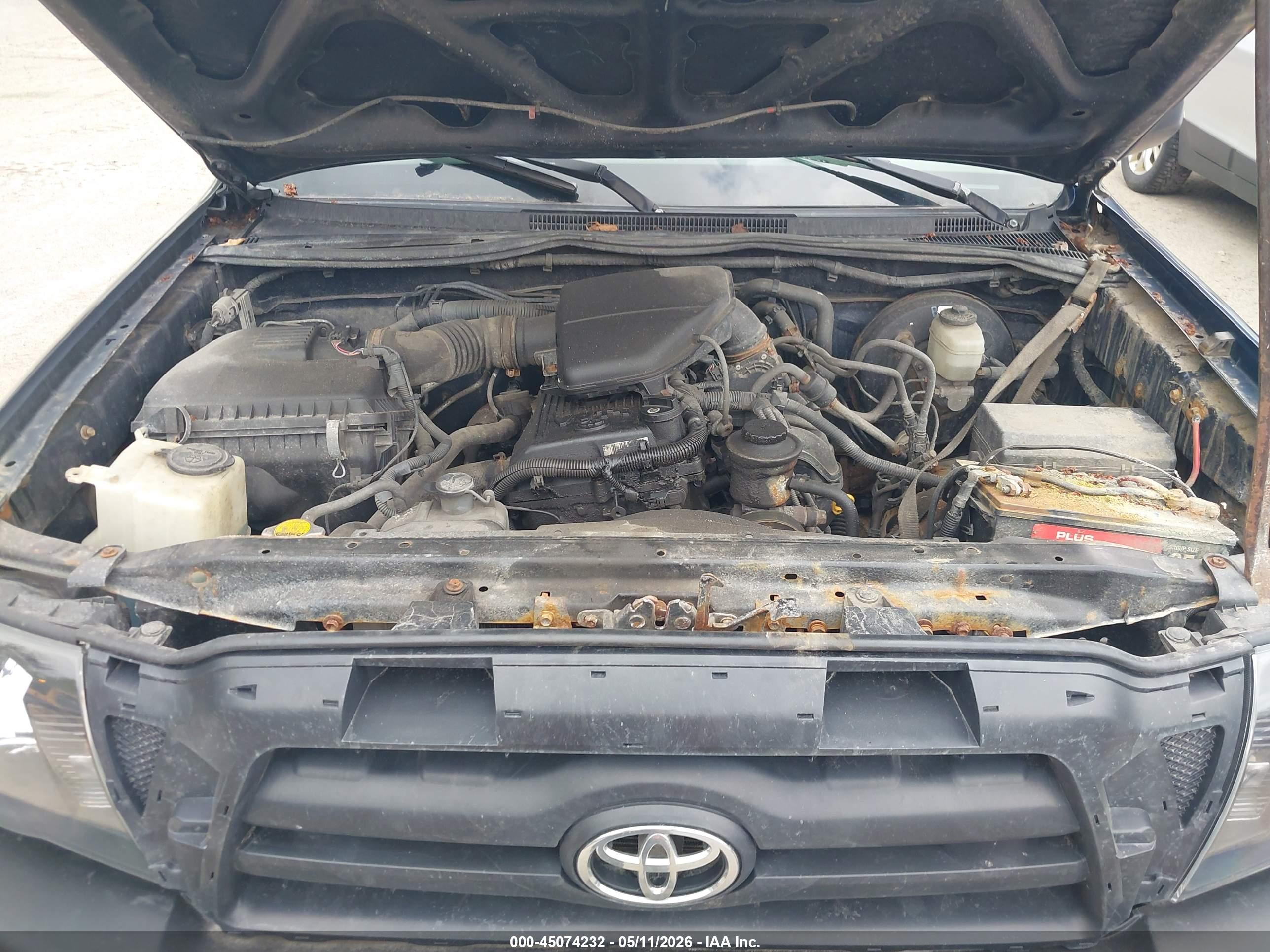 TOYOTA TACOMA image 10