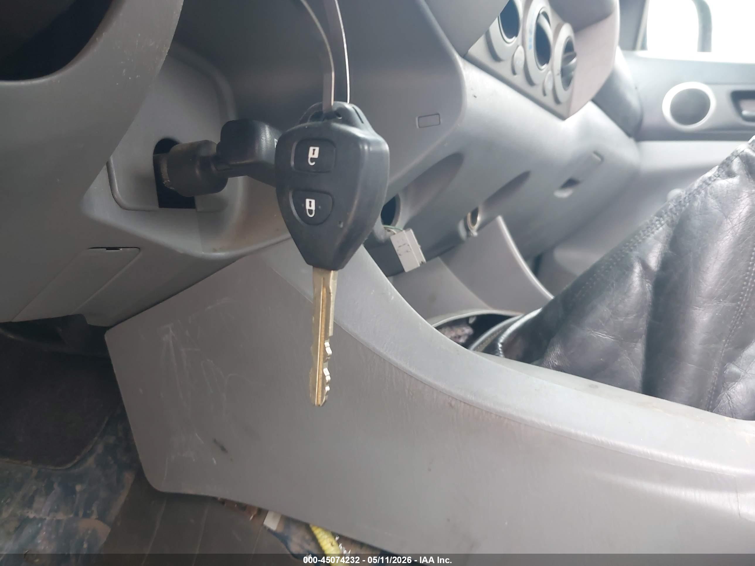 TOYOTA TACOMA image 11