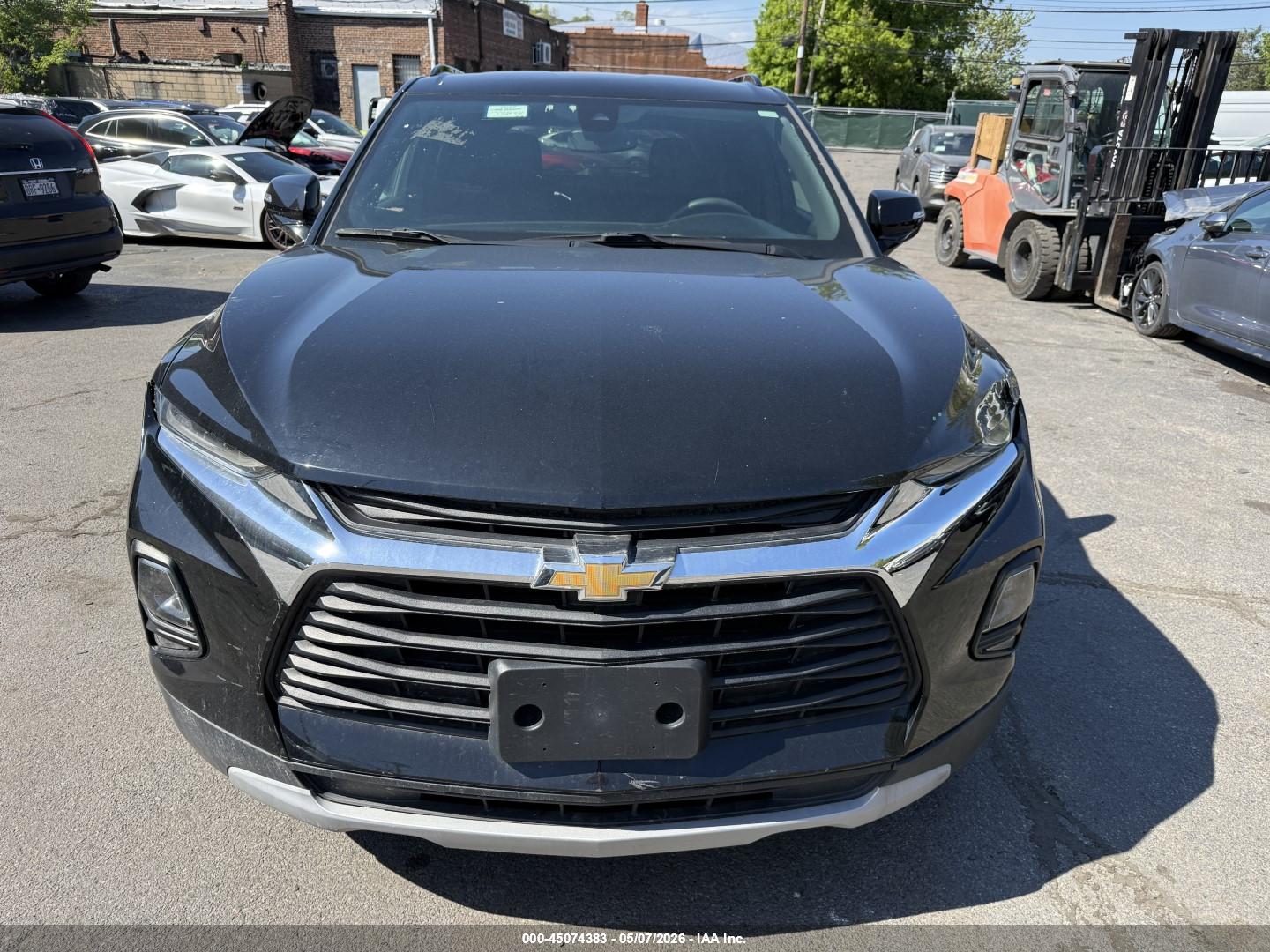 CHEVROLET BLAZER image 6