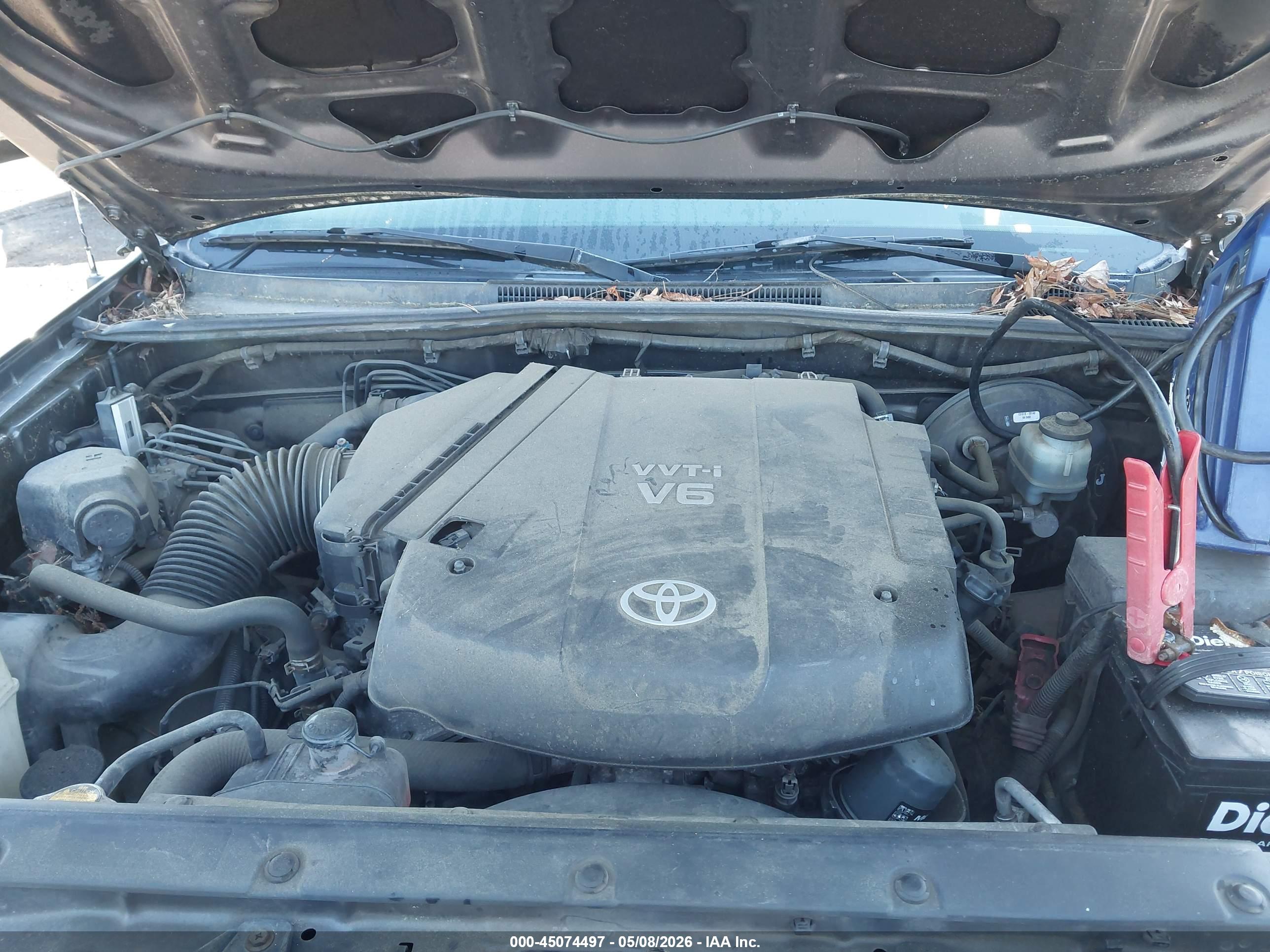 TOYOTA TACOMA image 10