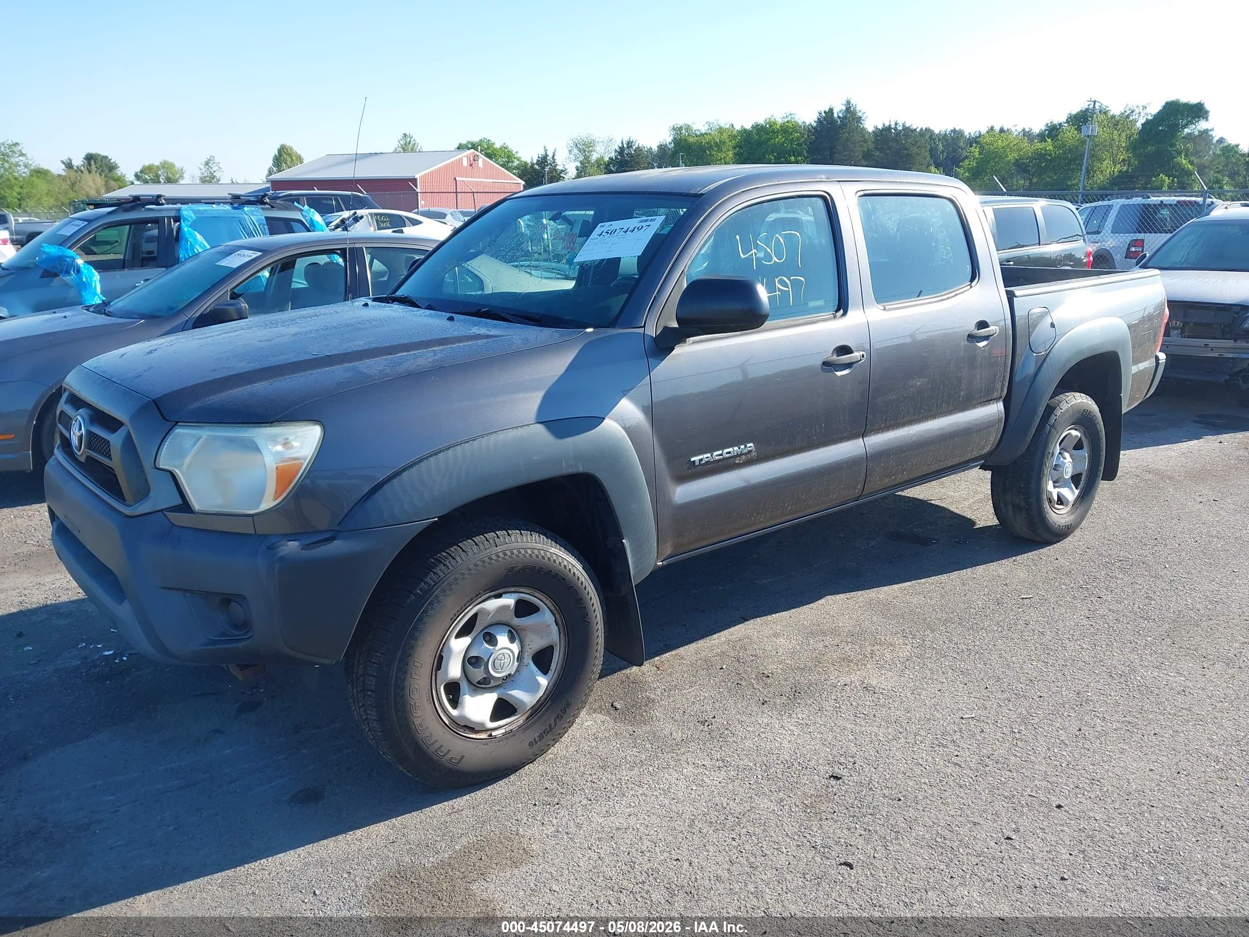 TOYOTA TACOMA image 2