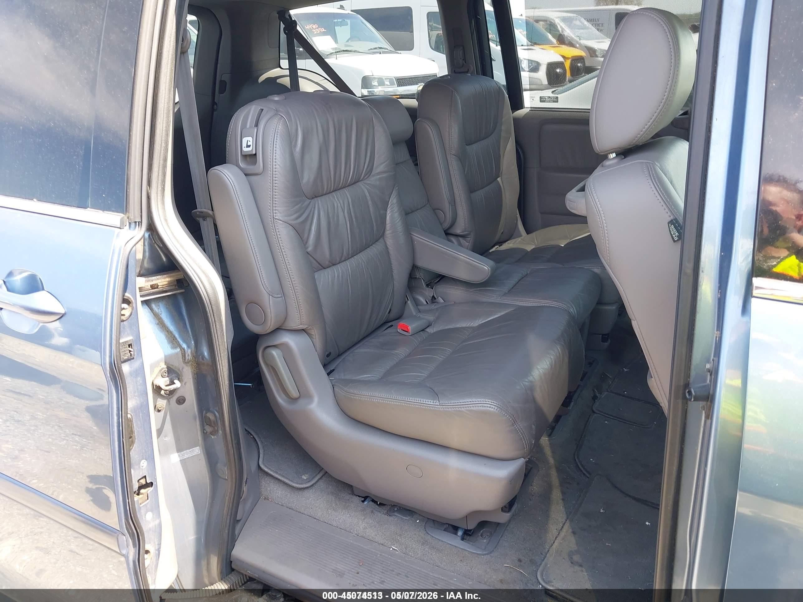 HONDA ODYSSEY image 8