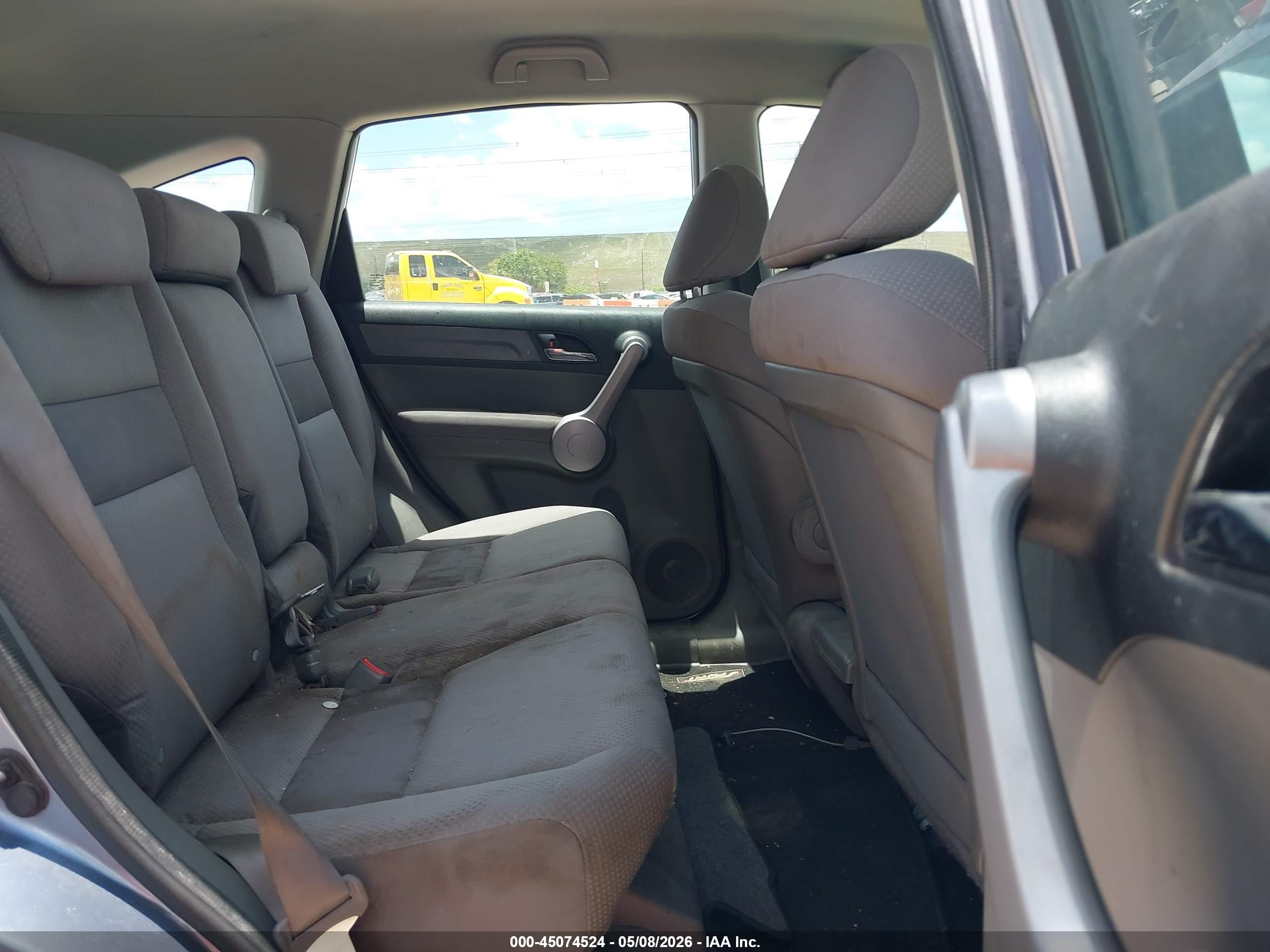 HONDA CR-V image 8