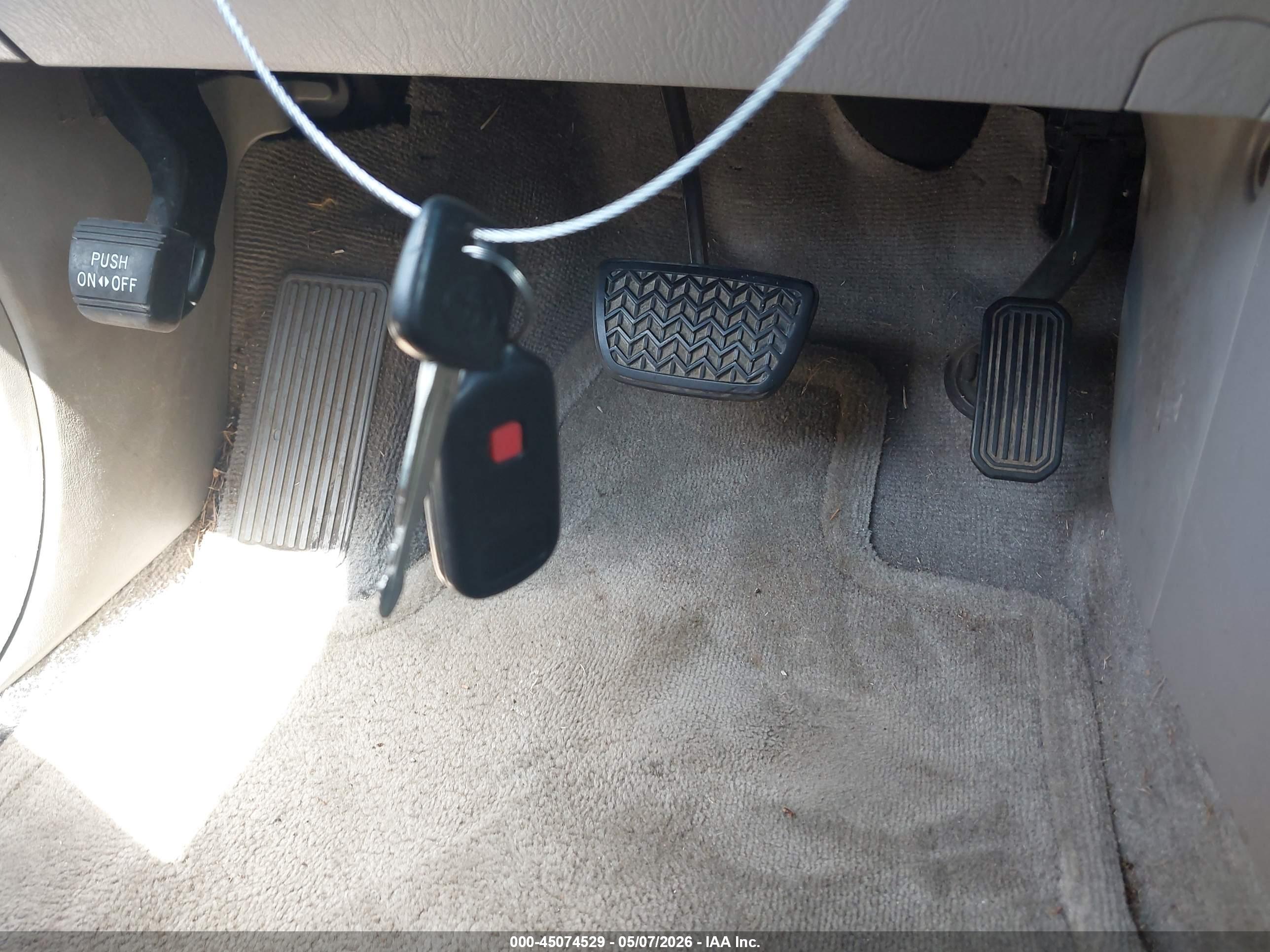 TOYOTA HIGHLANDER image 11