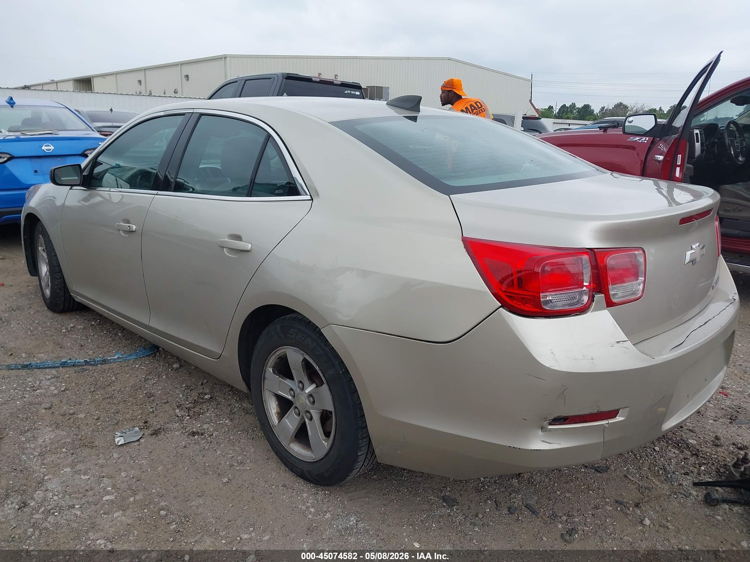 CHEVROLET MALIBU image 3