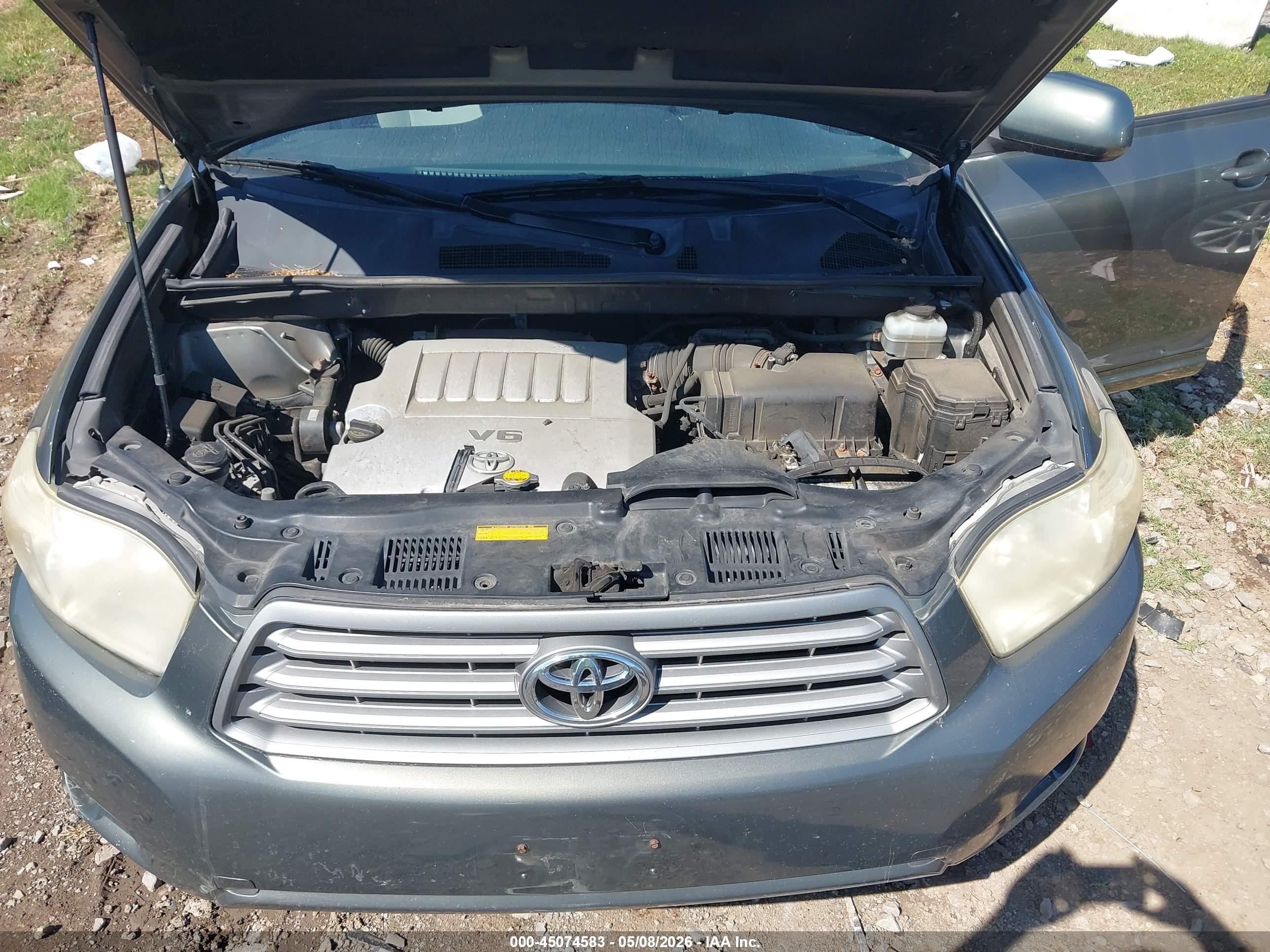 TOYOTA HIGHLANDER image 10