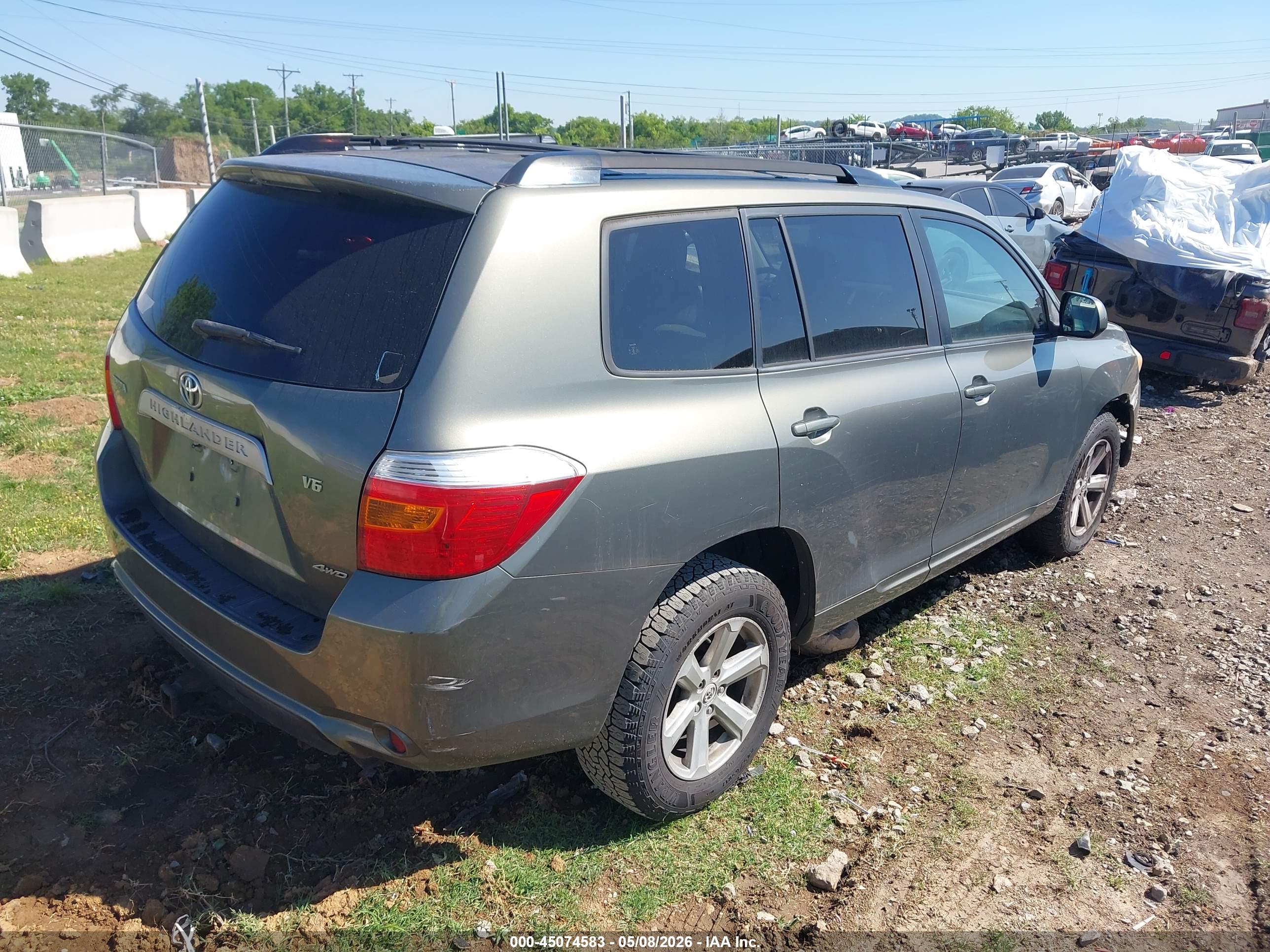TOYOTA HIGHLANDER image 4