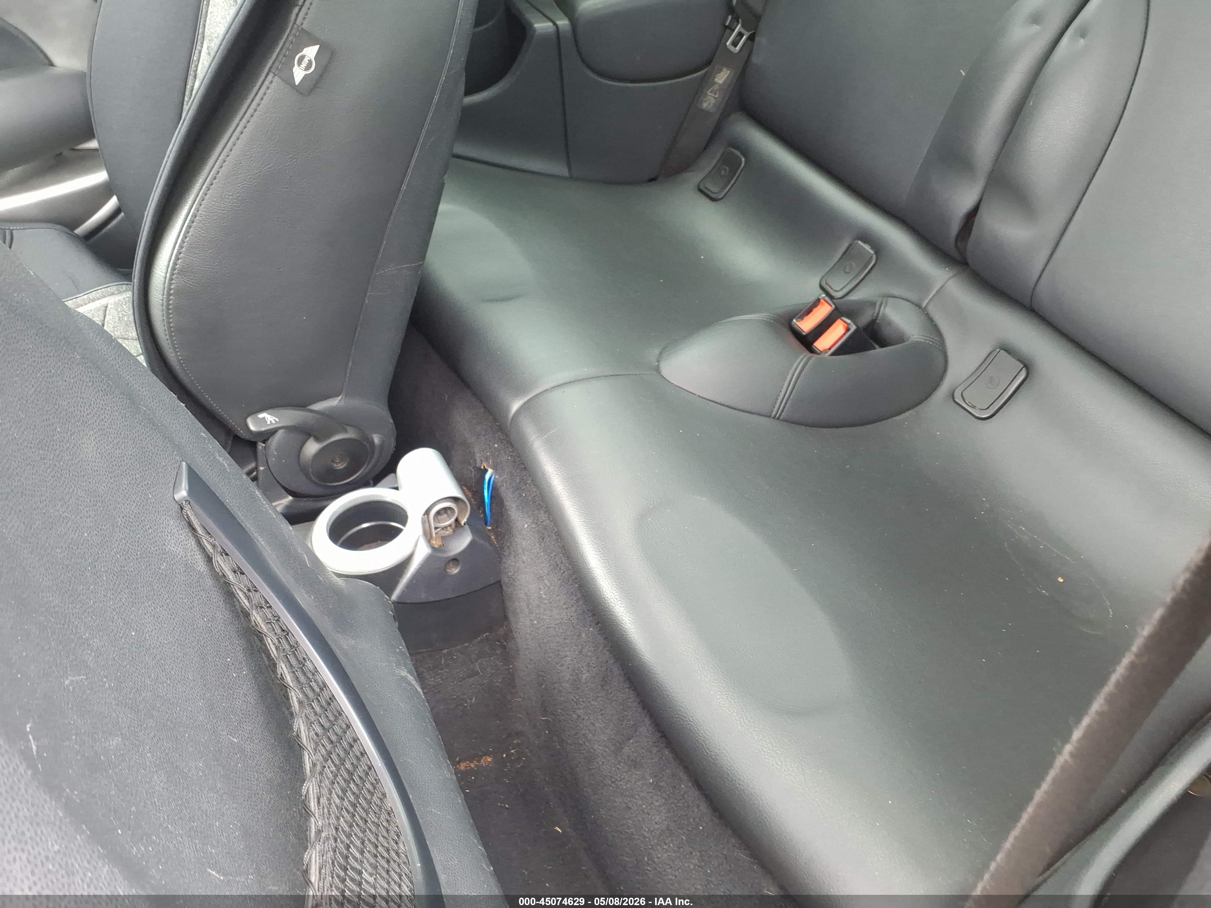 MINI COOPER image 8