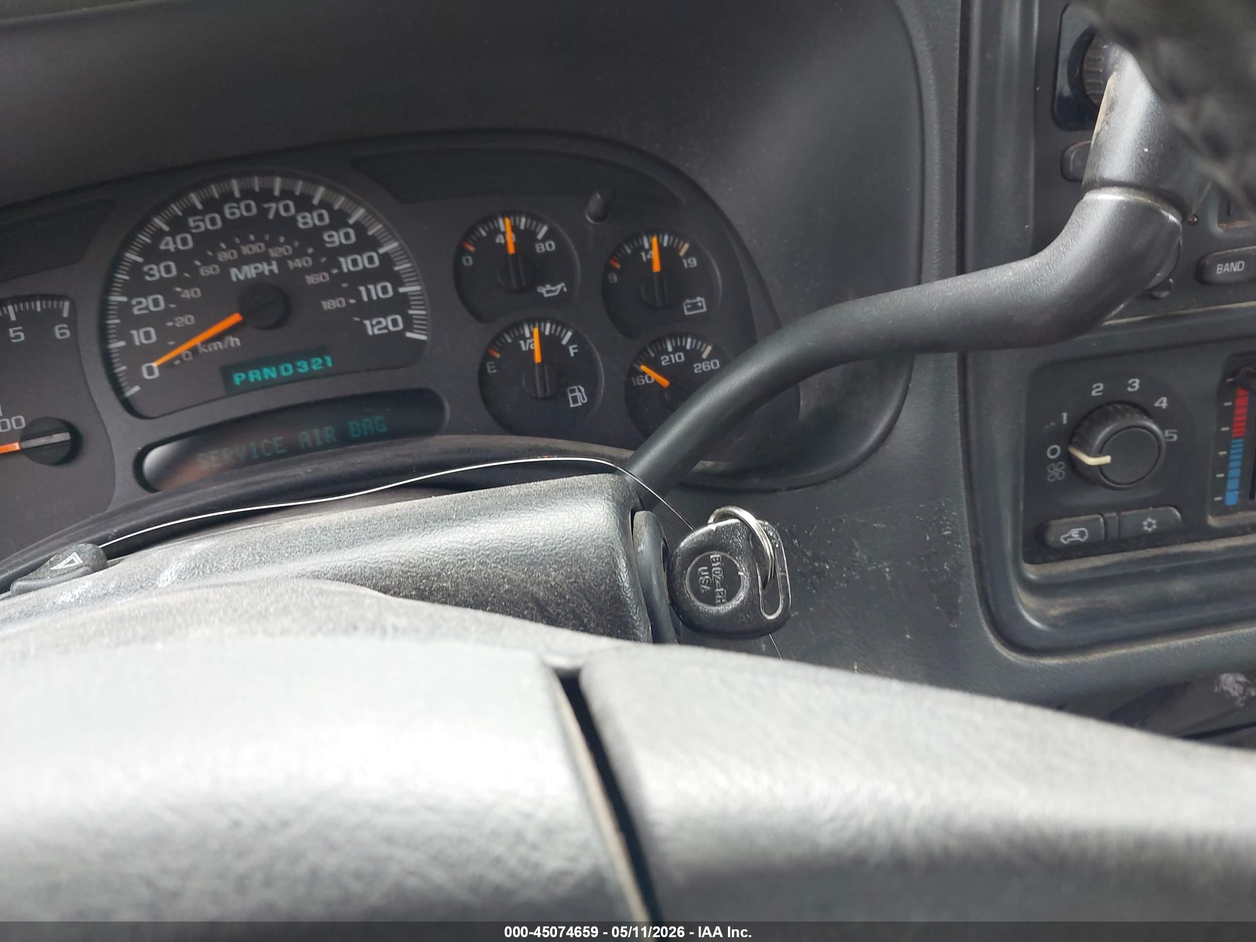 GMC SIERRA image 11