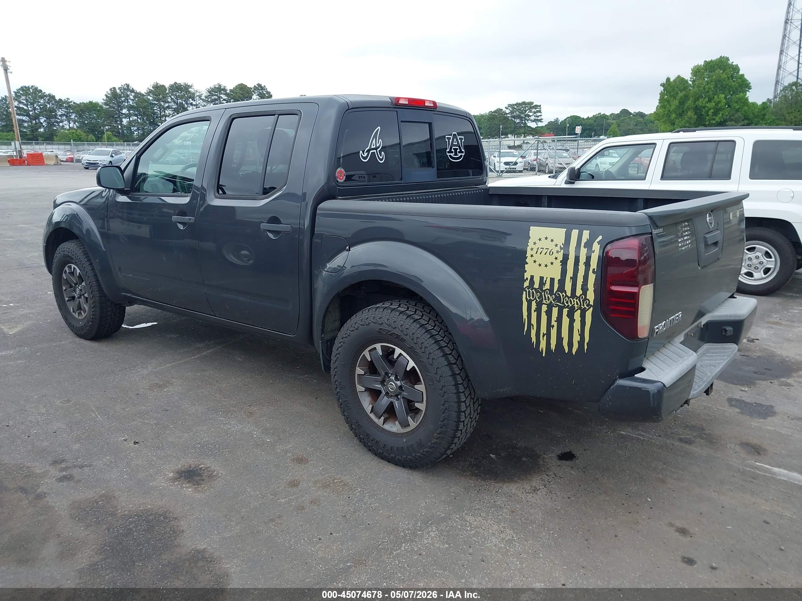 NISSAN FRONTIER image 3
