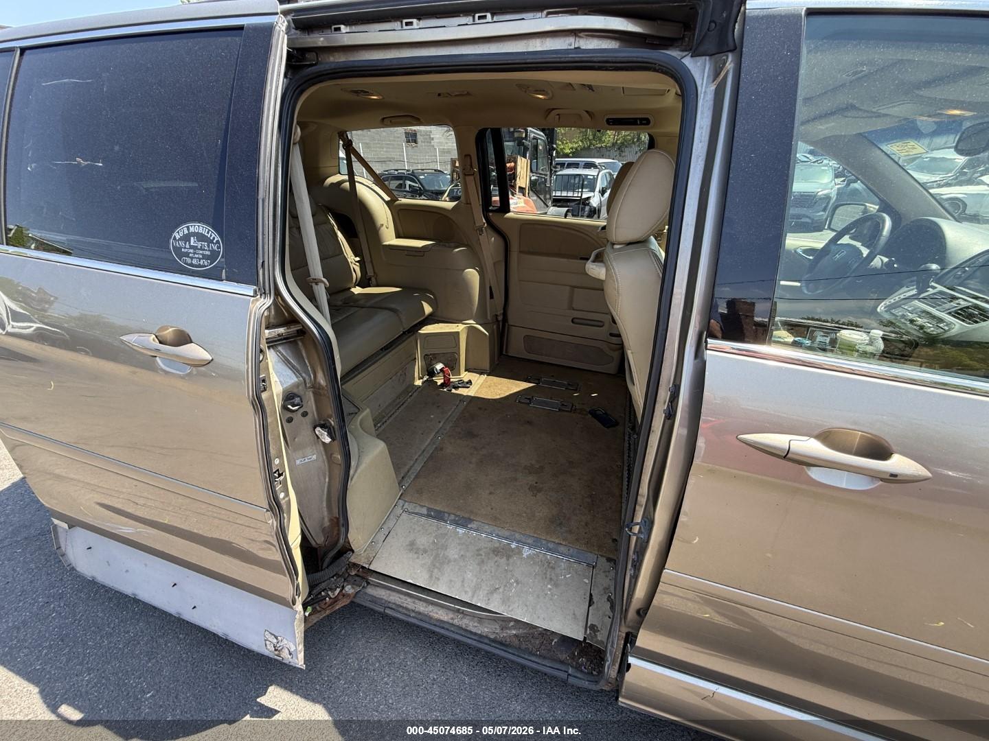 HONDA ODYSSEY image 8