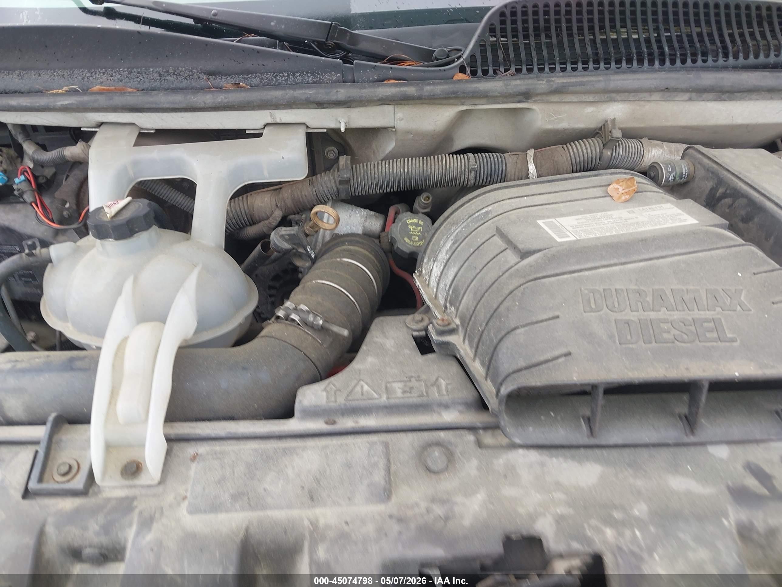 CHEVROLET EXPRESS image 10