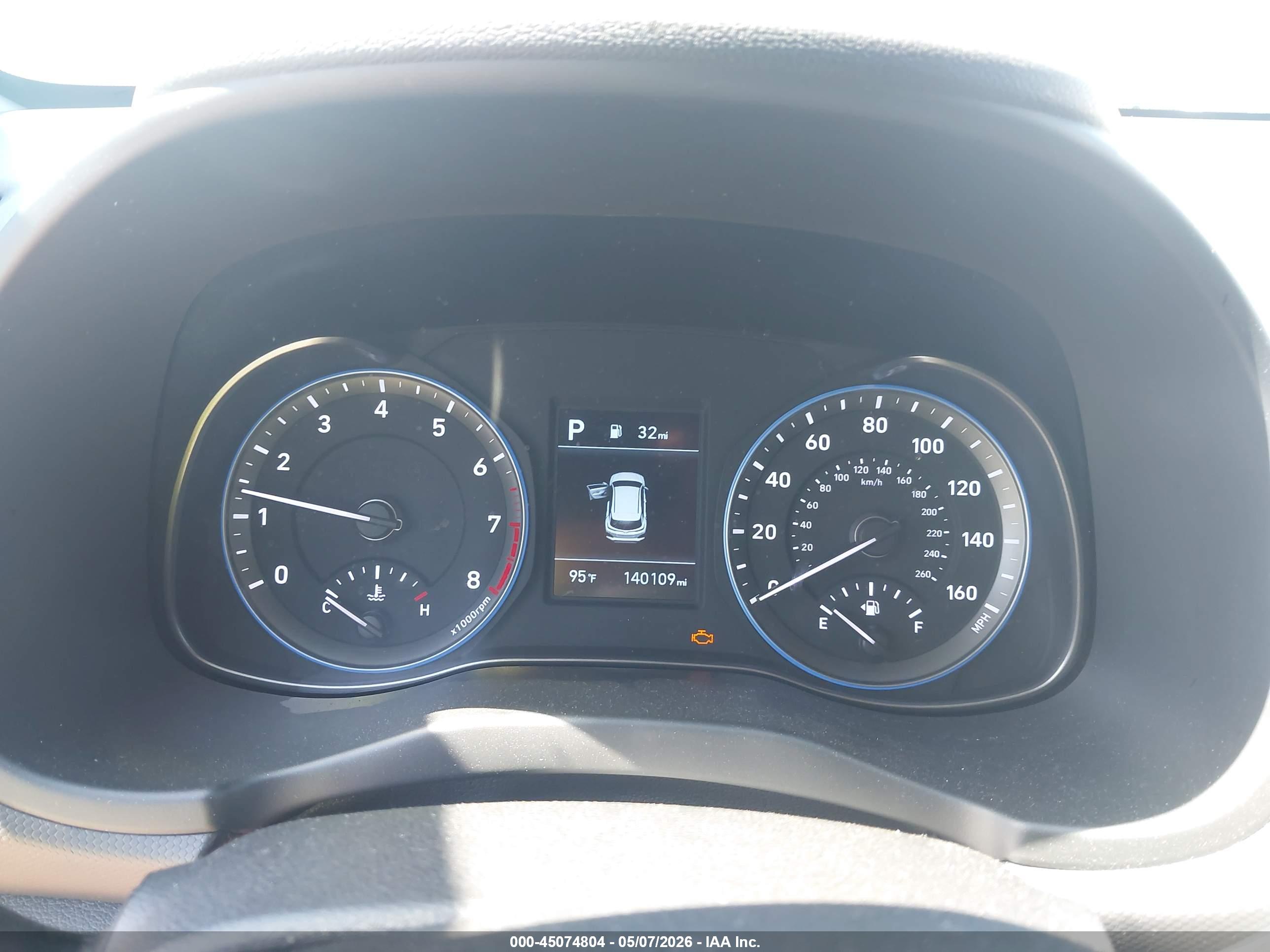 HYUNDAI KONA image 7
