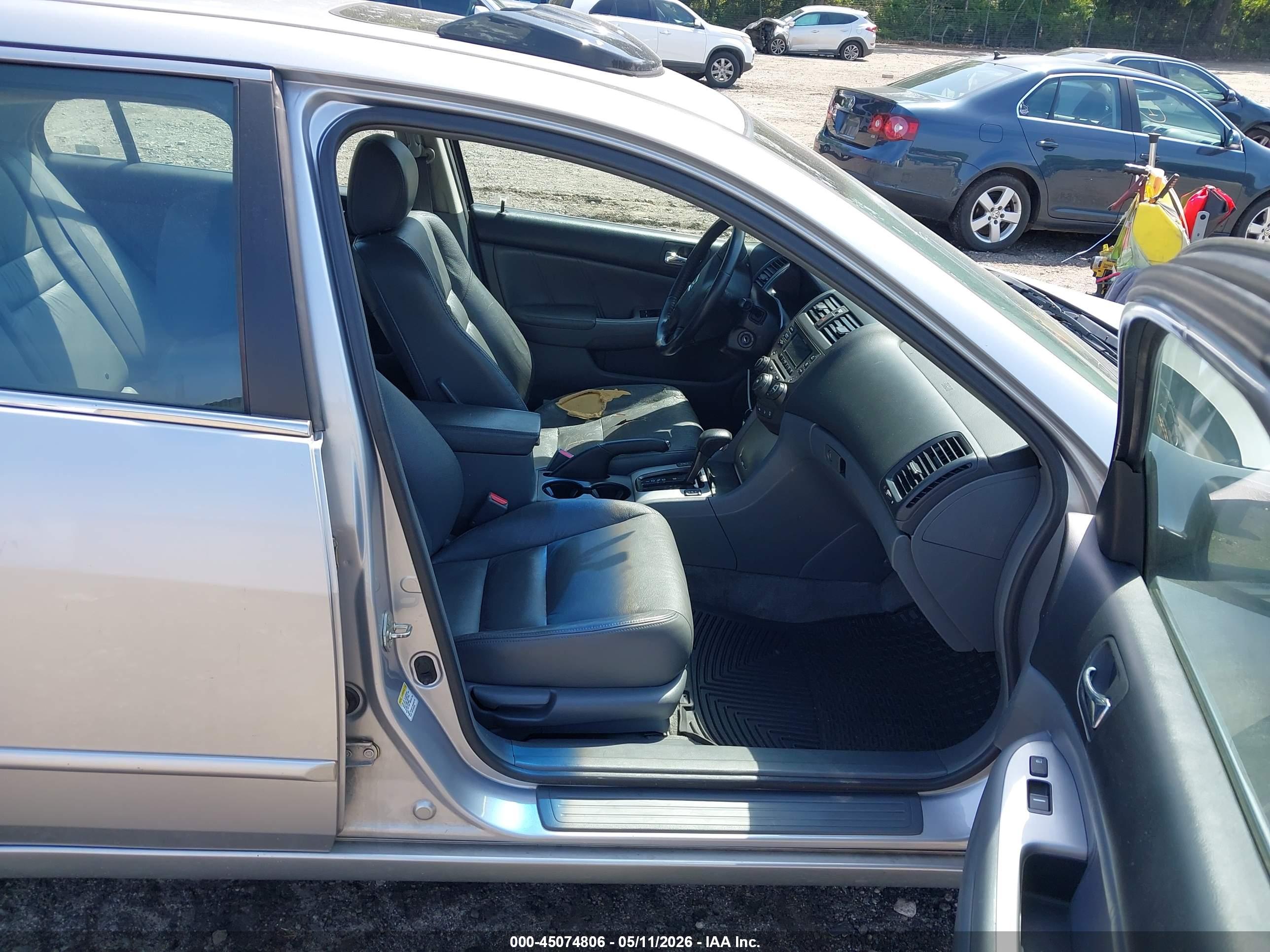 HONDA ACCORD image 5