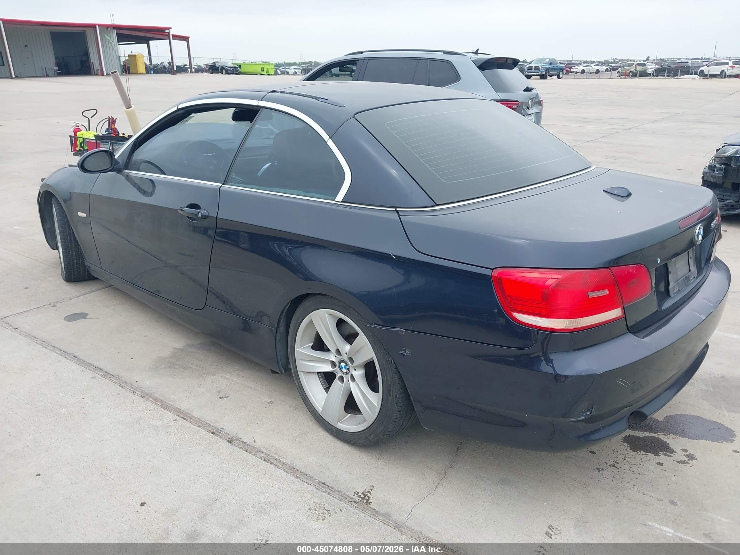 BMW 335I image 3