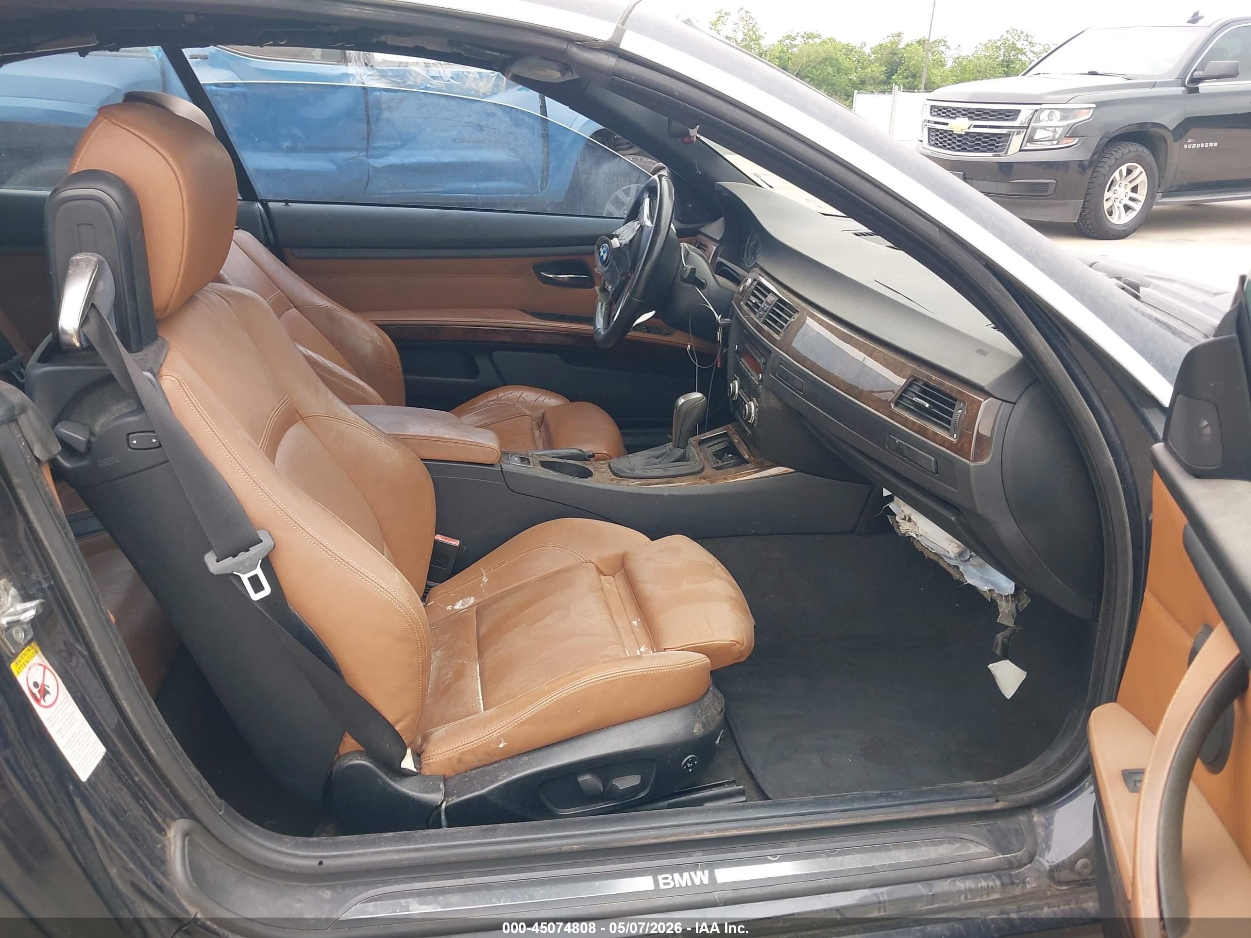 BMW 335I image 5