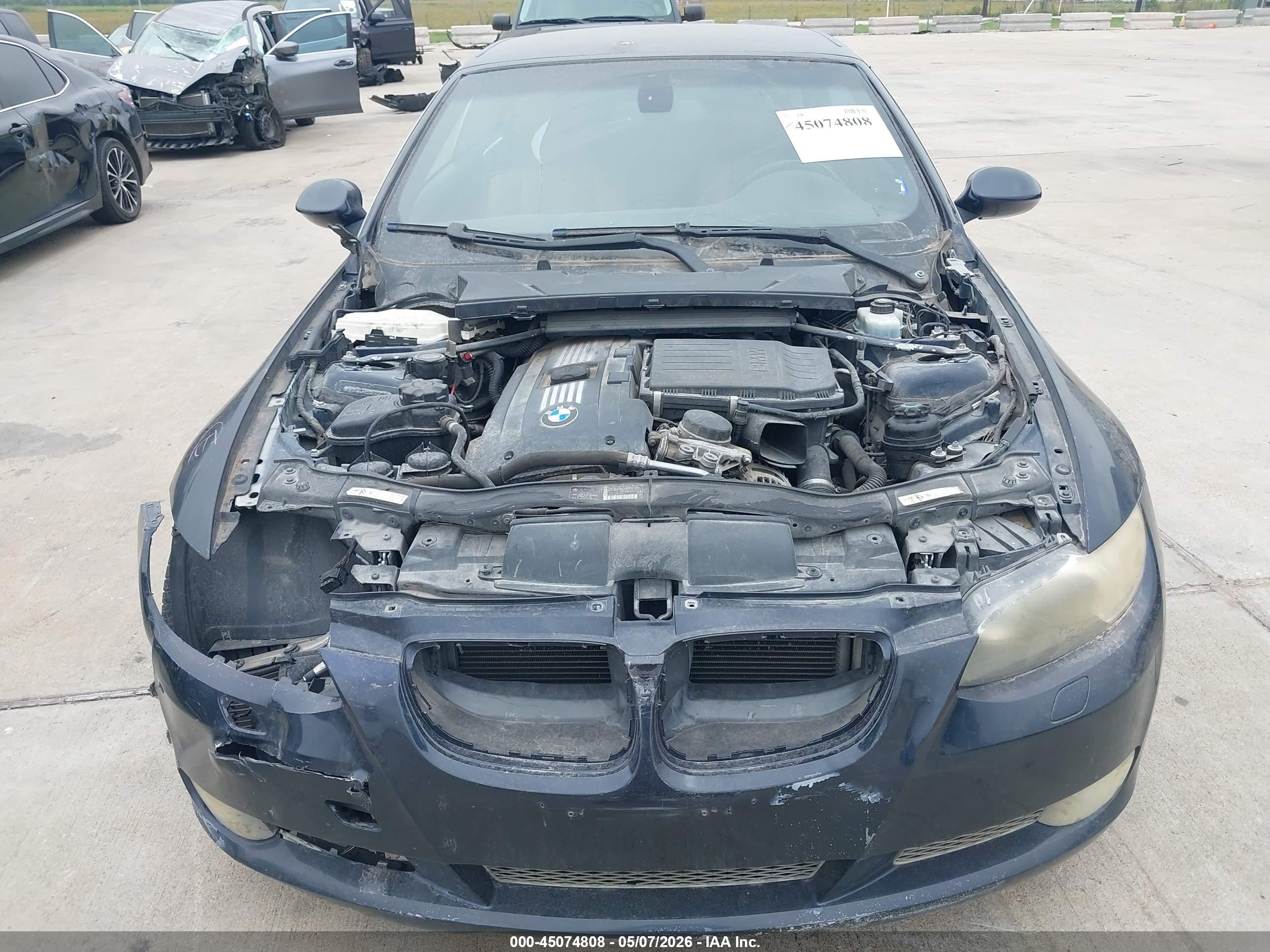 BMW 335I image 6