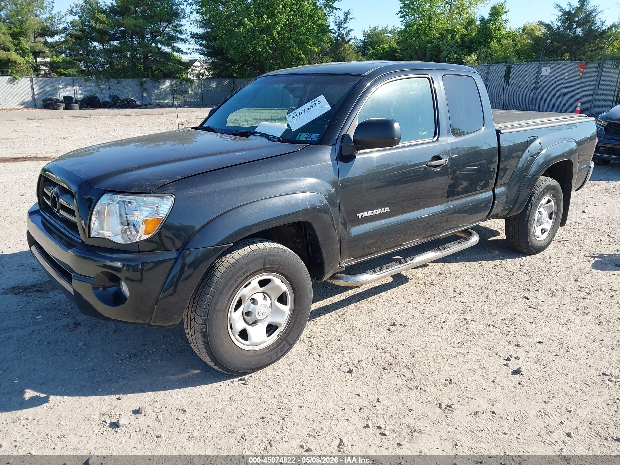 TOYOTA TACOMA image 2