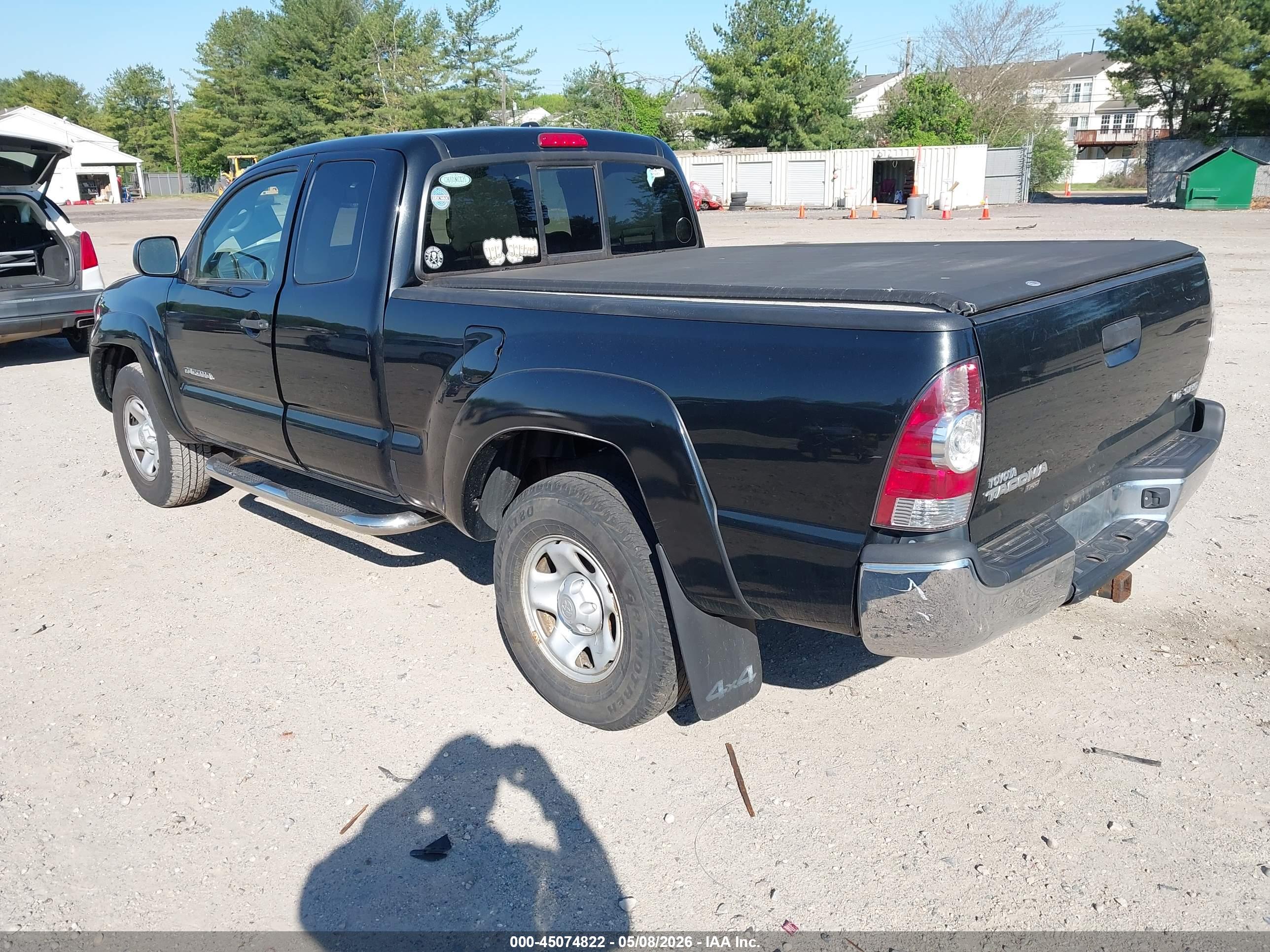TOYOTA TACOMA image 3