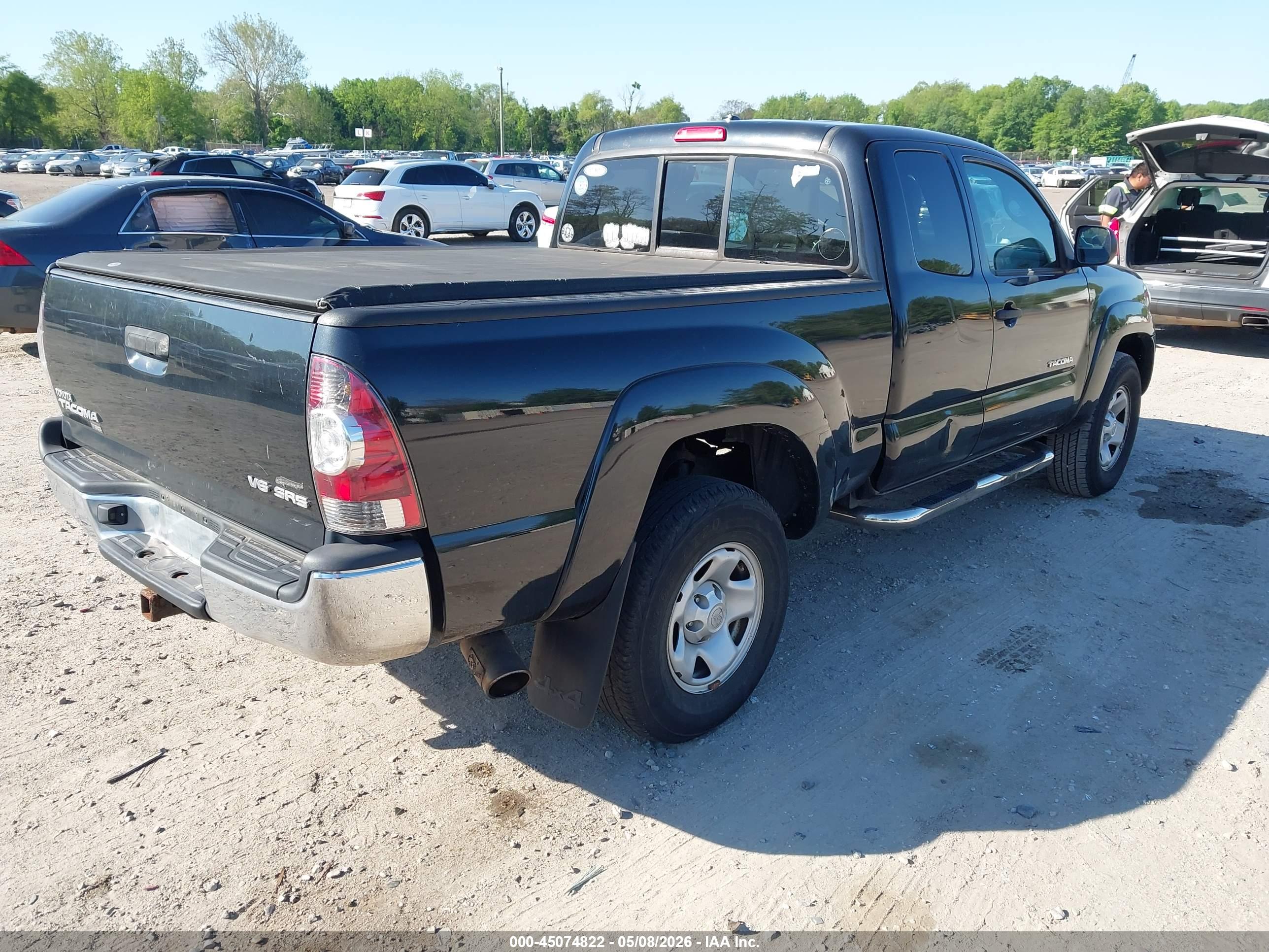 TOYOTA TACOMA image 4