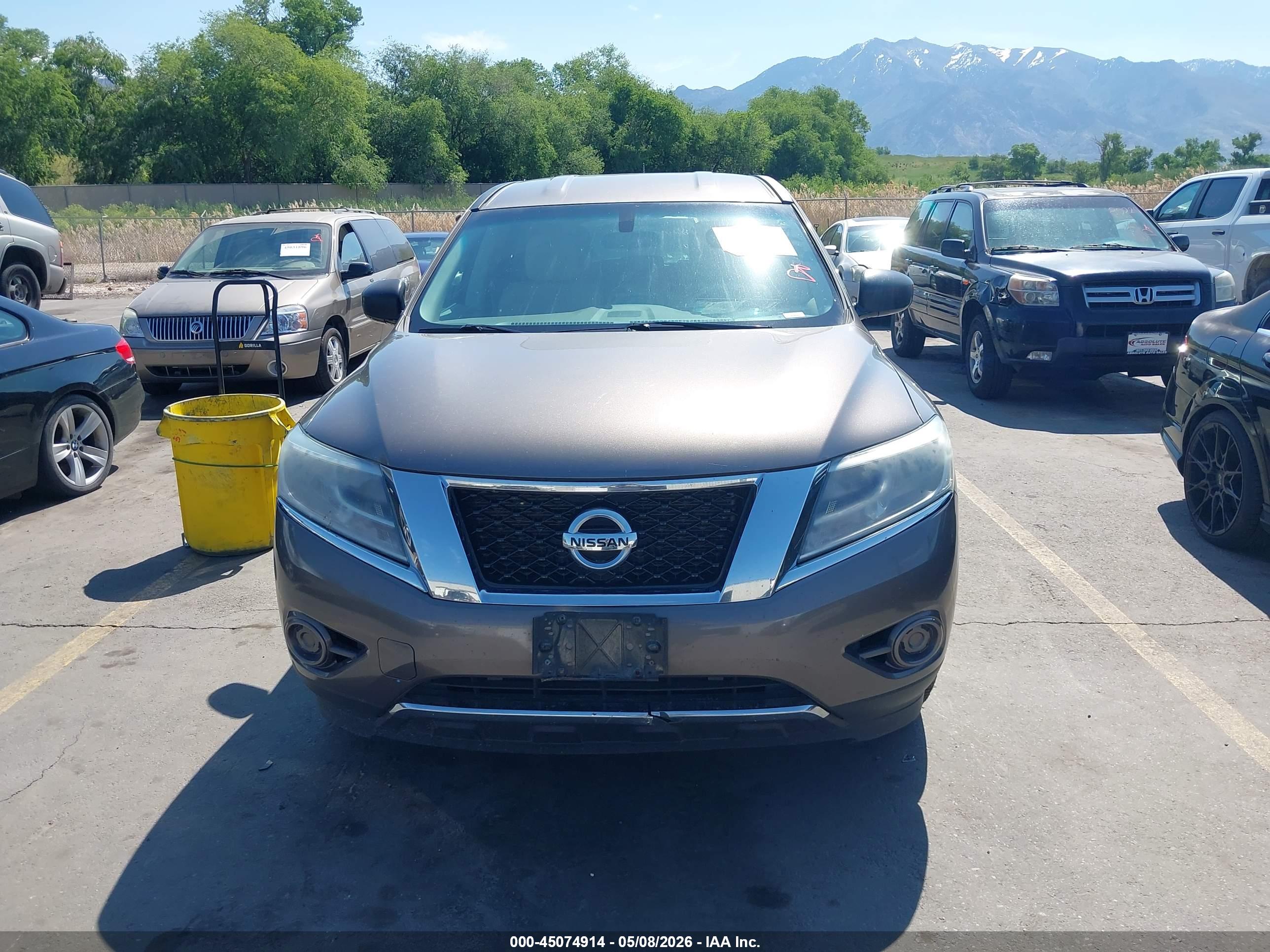 NISSAN PATHFINDER image 6