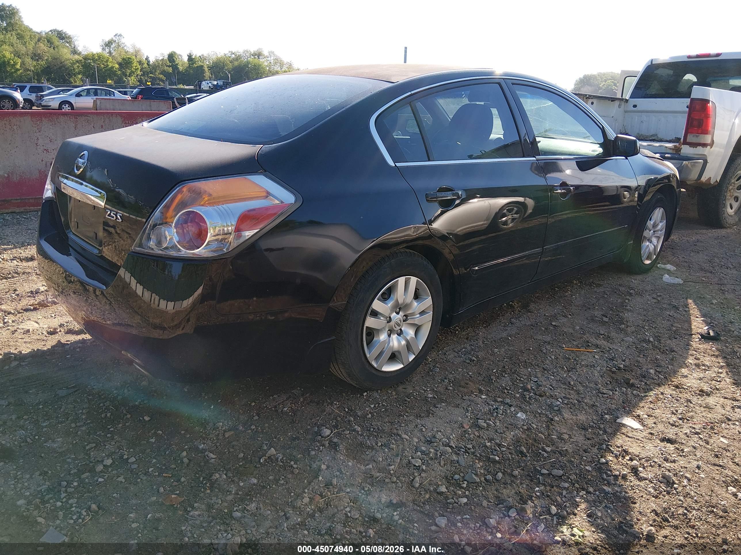 NISSAN ALTIMA image 4