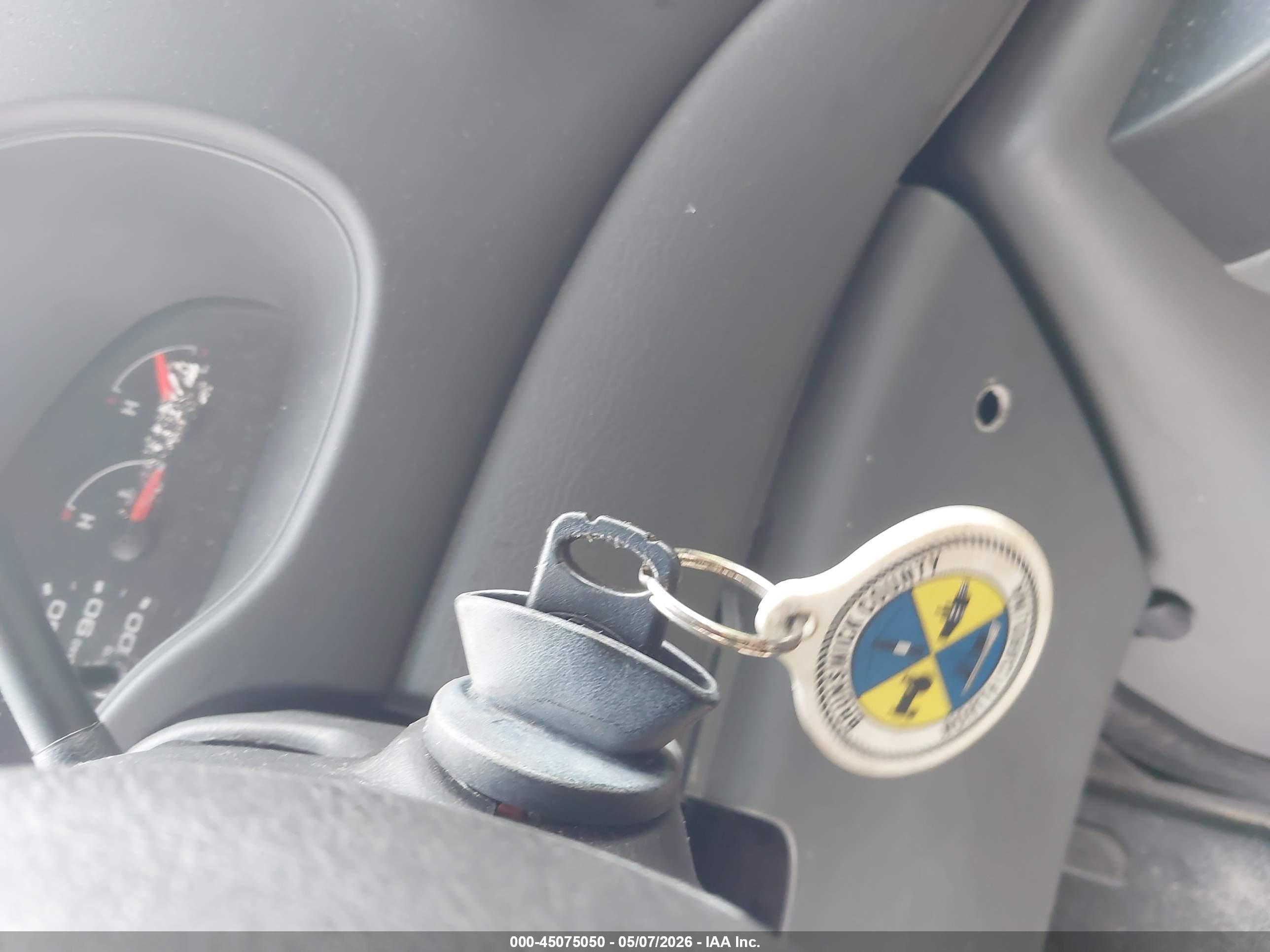 FORD E-350 image 11
