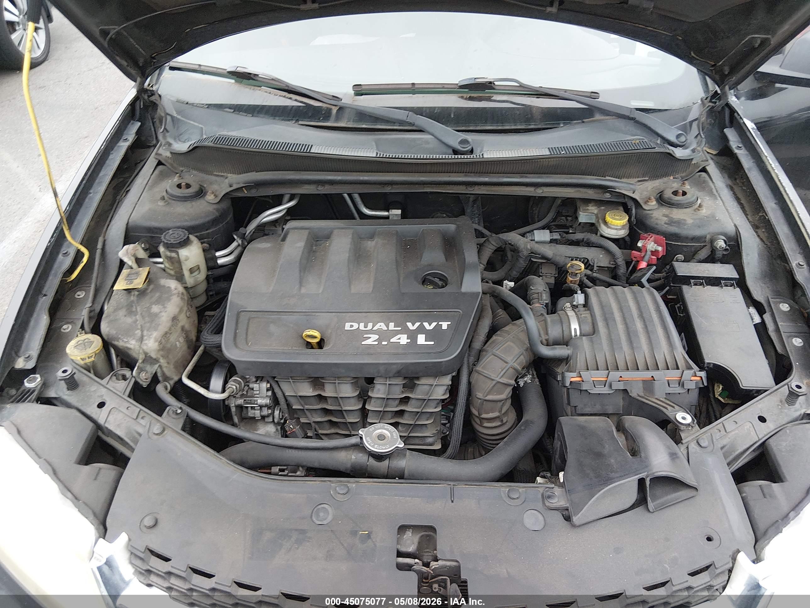 DODGE AVENGER image 10