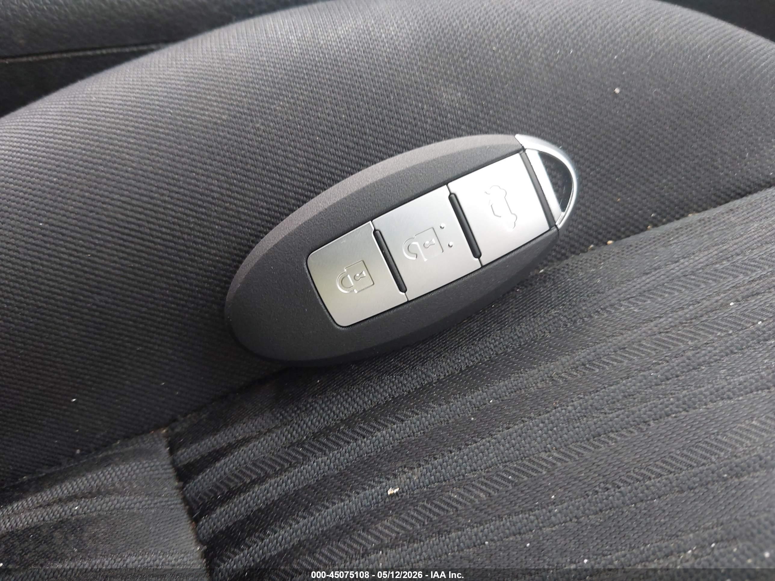 NISSAN SENTRA image 11
