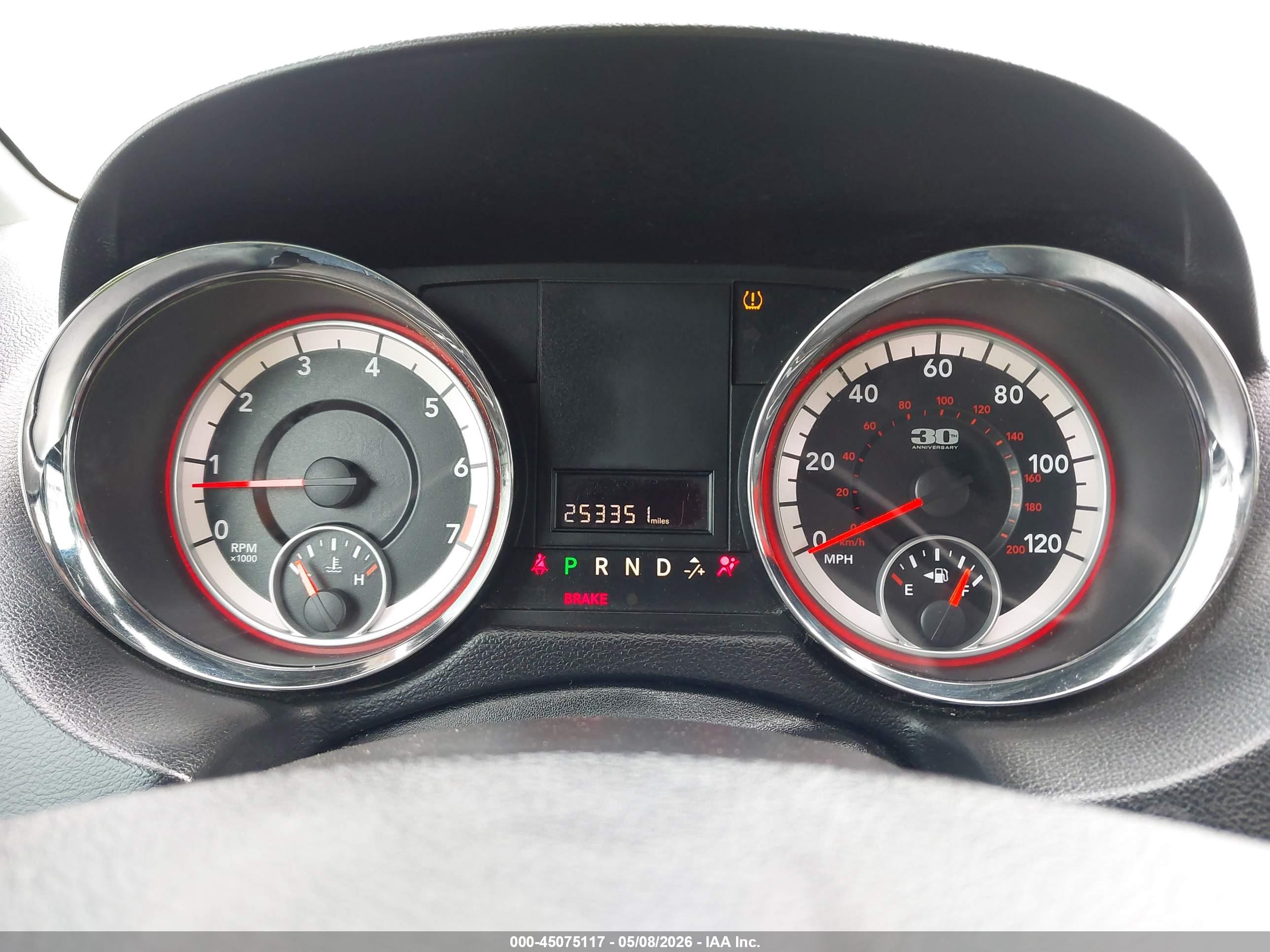 DODGE GRAND image 7