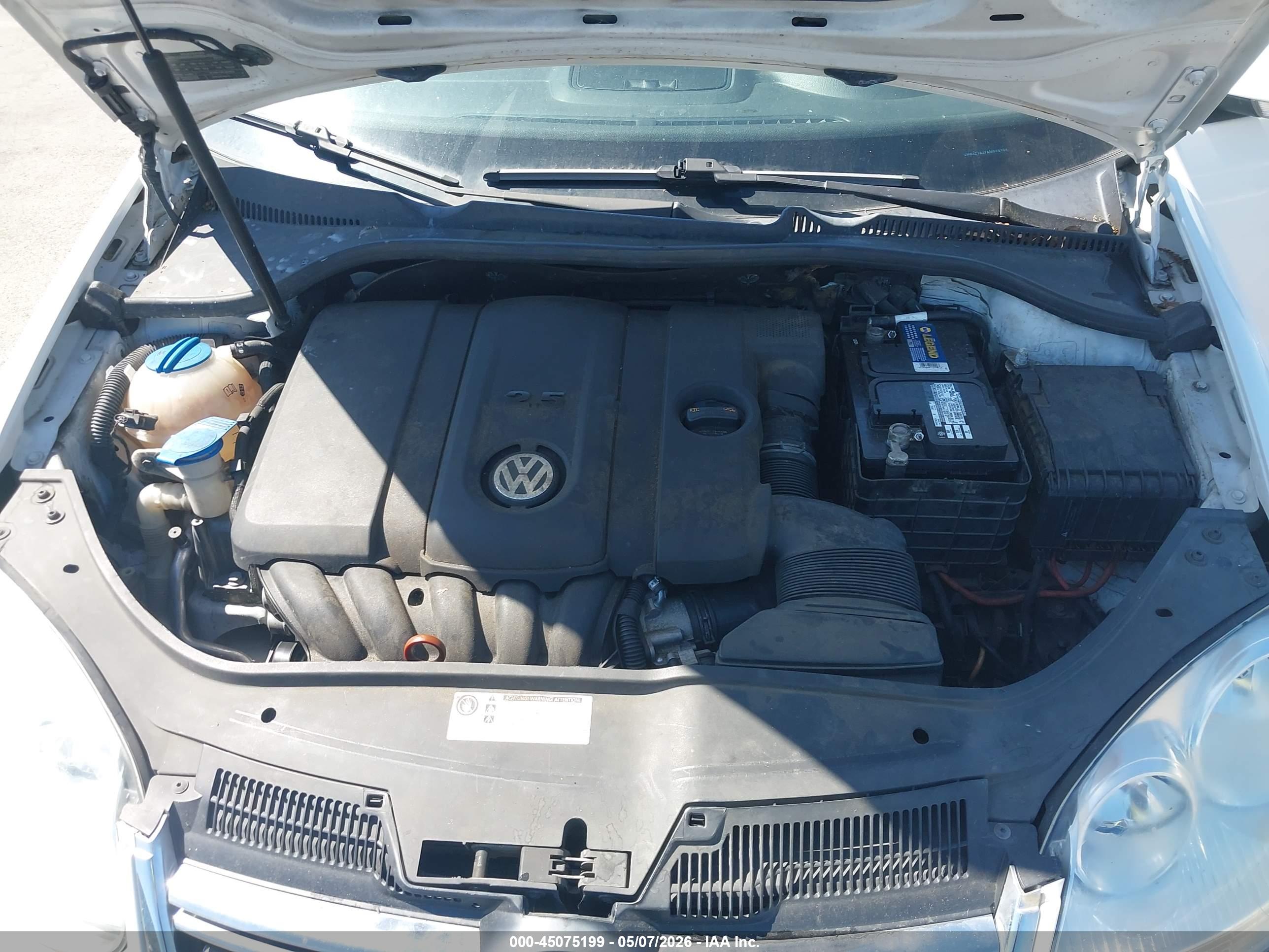 VOLKSWAGEN JETTA image 10