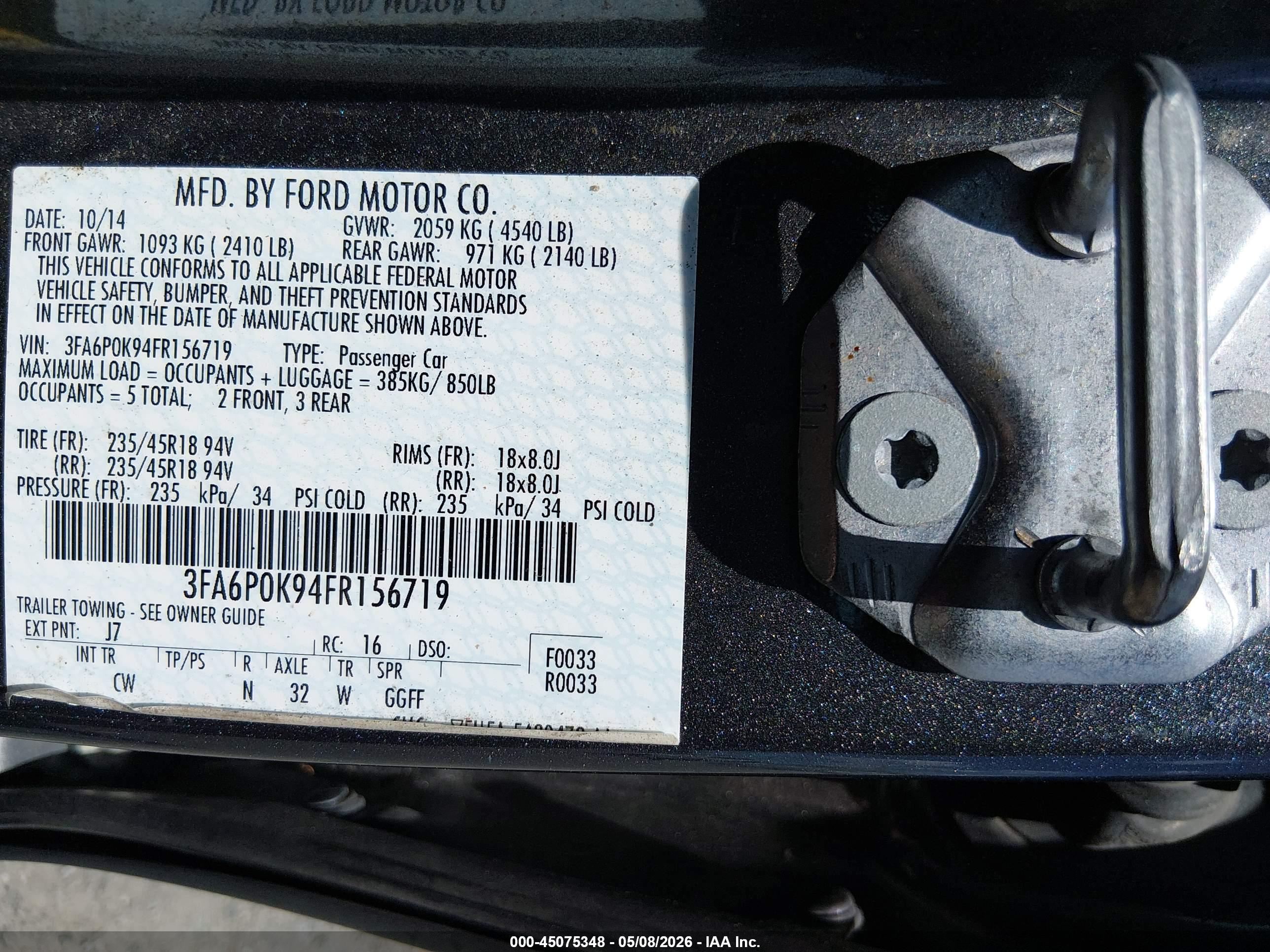 FORD FUSION image 9