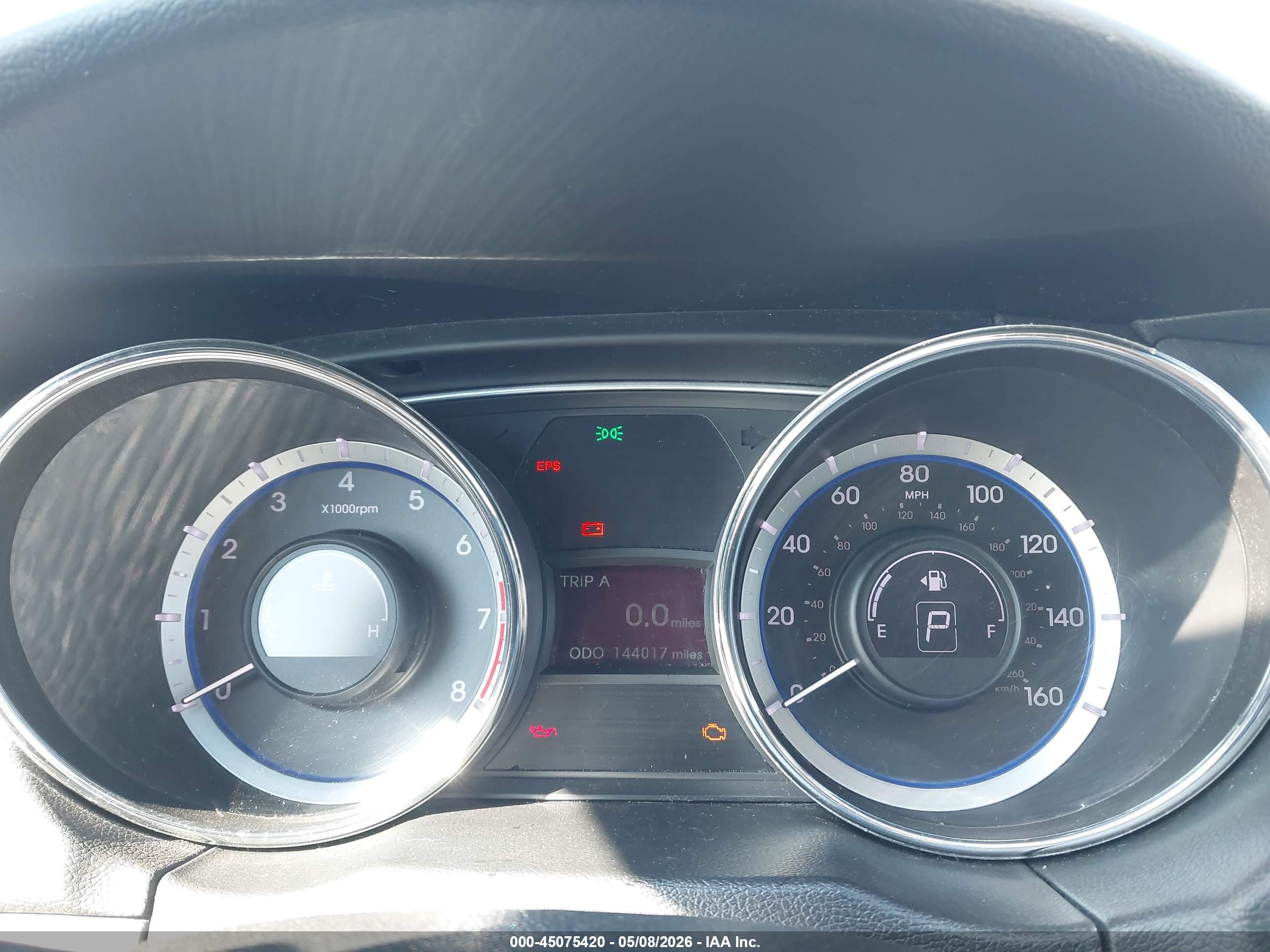 HYUNDAI SONATA image 7