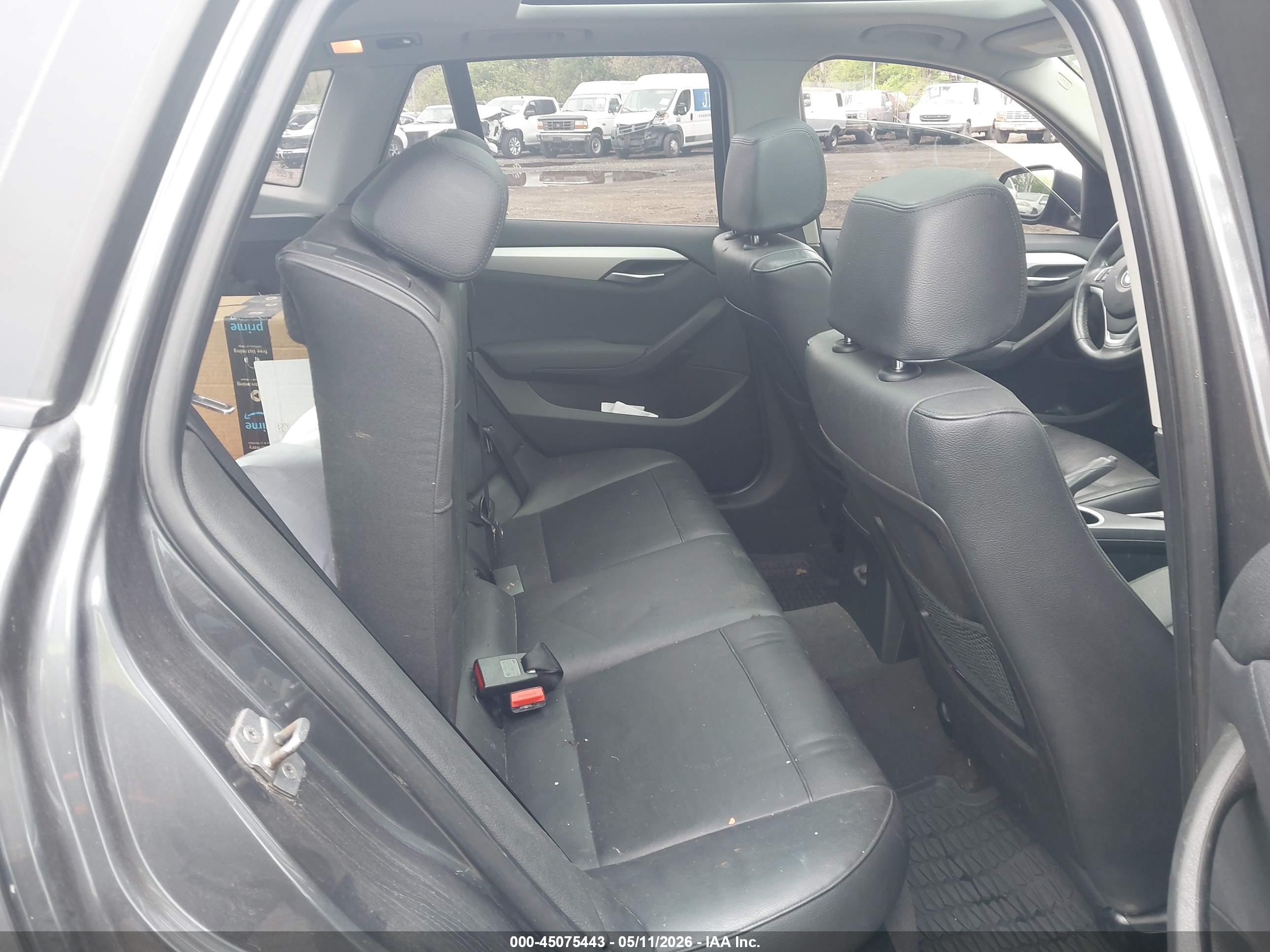 BMW X1 image 8