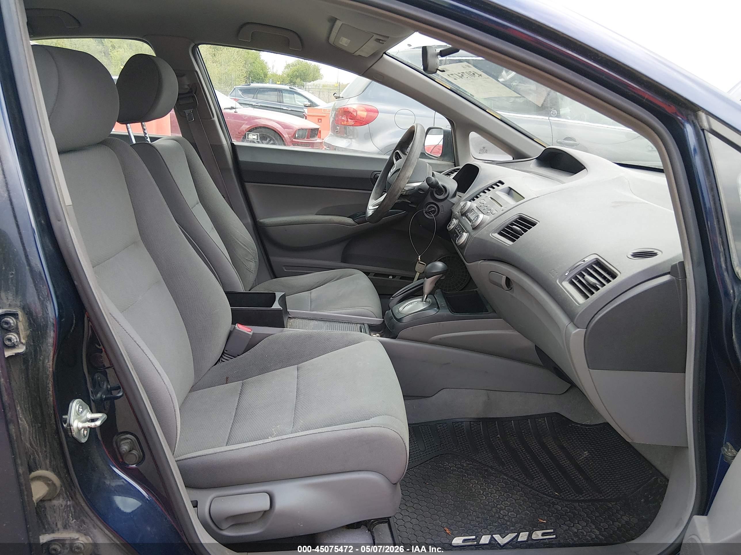 HONDA CIVIC image 5